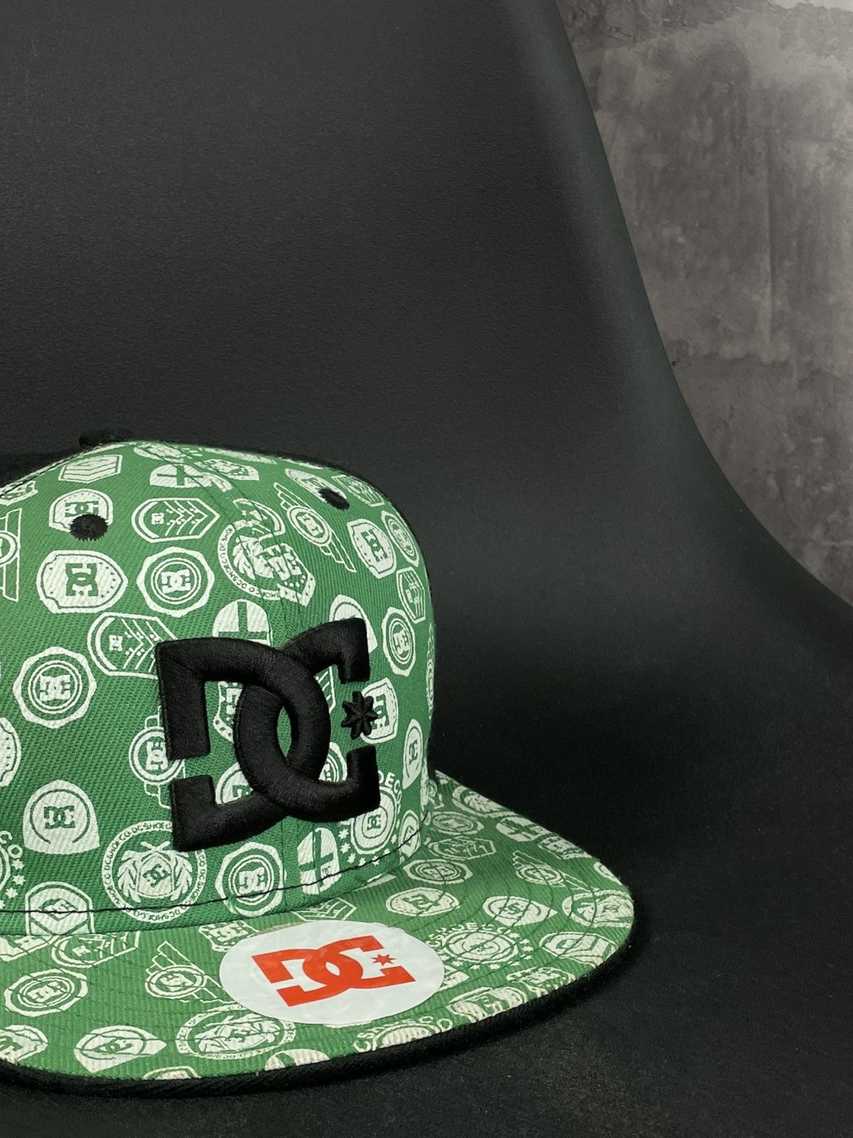 DC DC HIP HOP RARE DESIGN HAT CAP SNAP BACK Y2K SK8 Size ONE SIZE - 2 Thumbnail