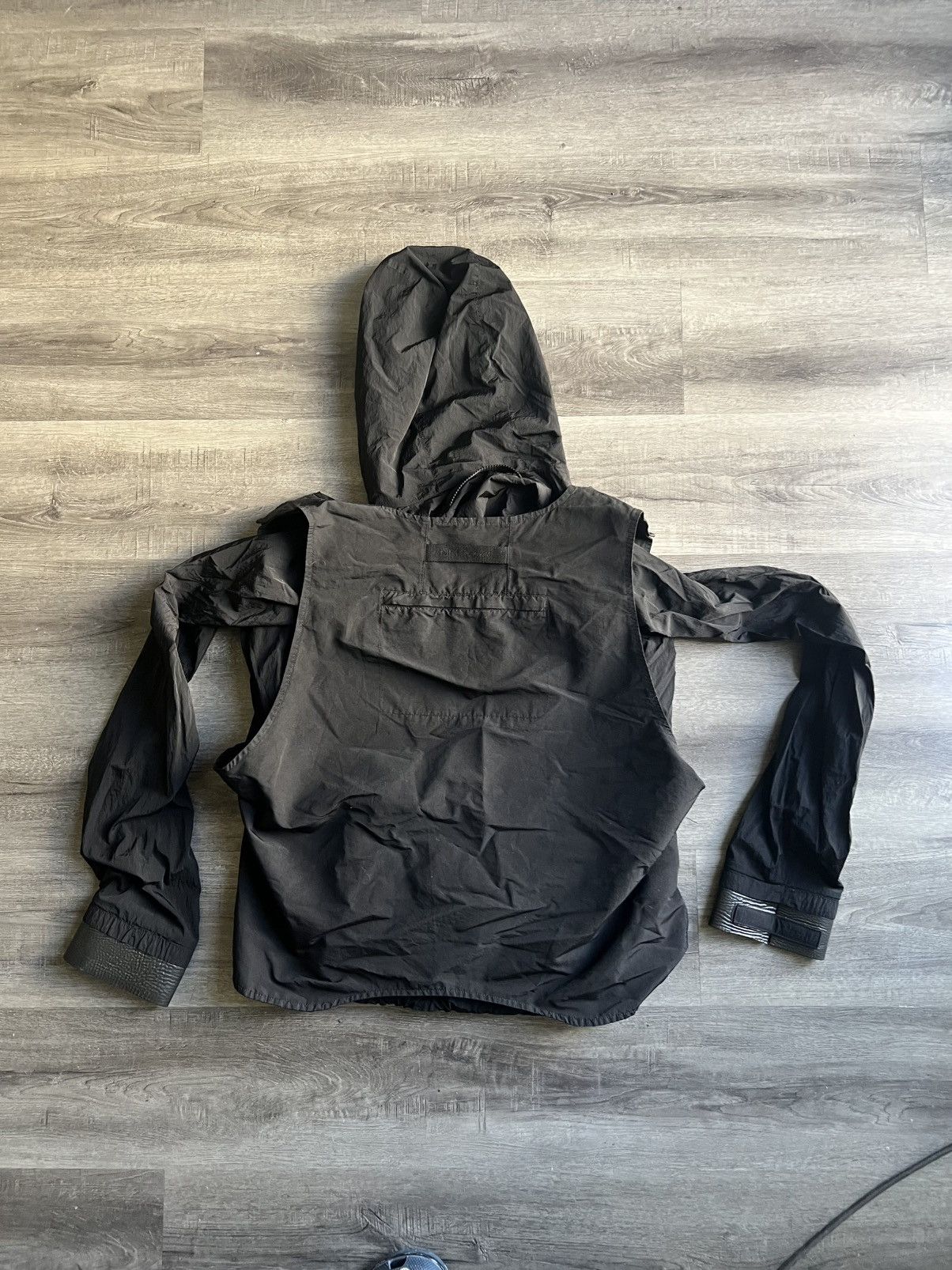 1017 ALYX 9SM 1017 Alyx 9SM convertible jacket and vest Size US L / EU 52-54 / 3 - 3 Thumbnail