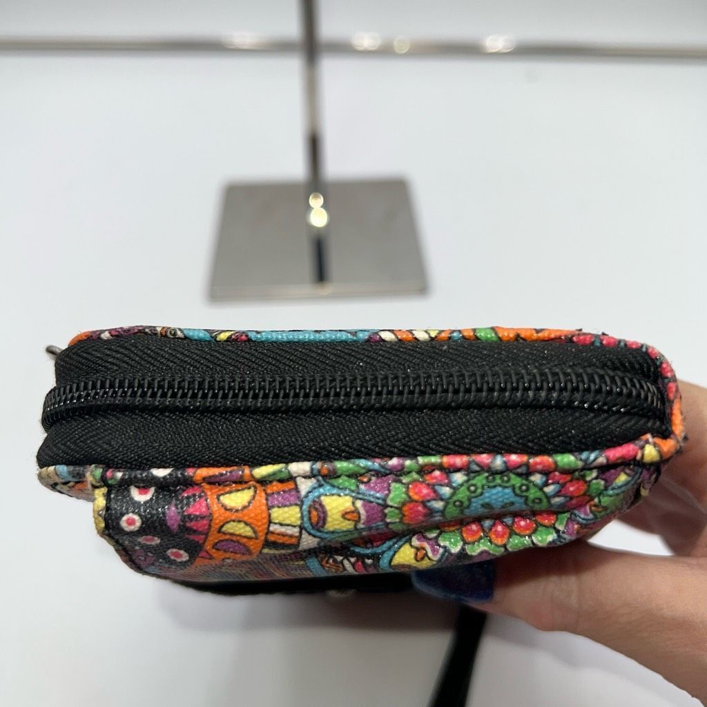 Other Sakroots Wristlet/Crossbody Phone Holder and Zip Around Wall Size ONE SIZE - 10 Thumbnail