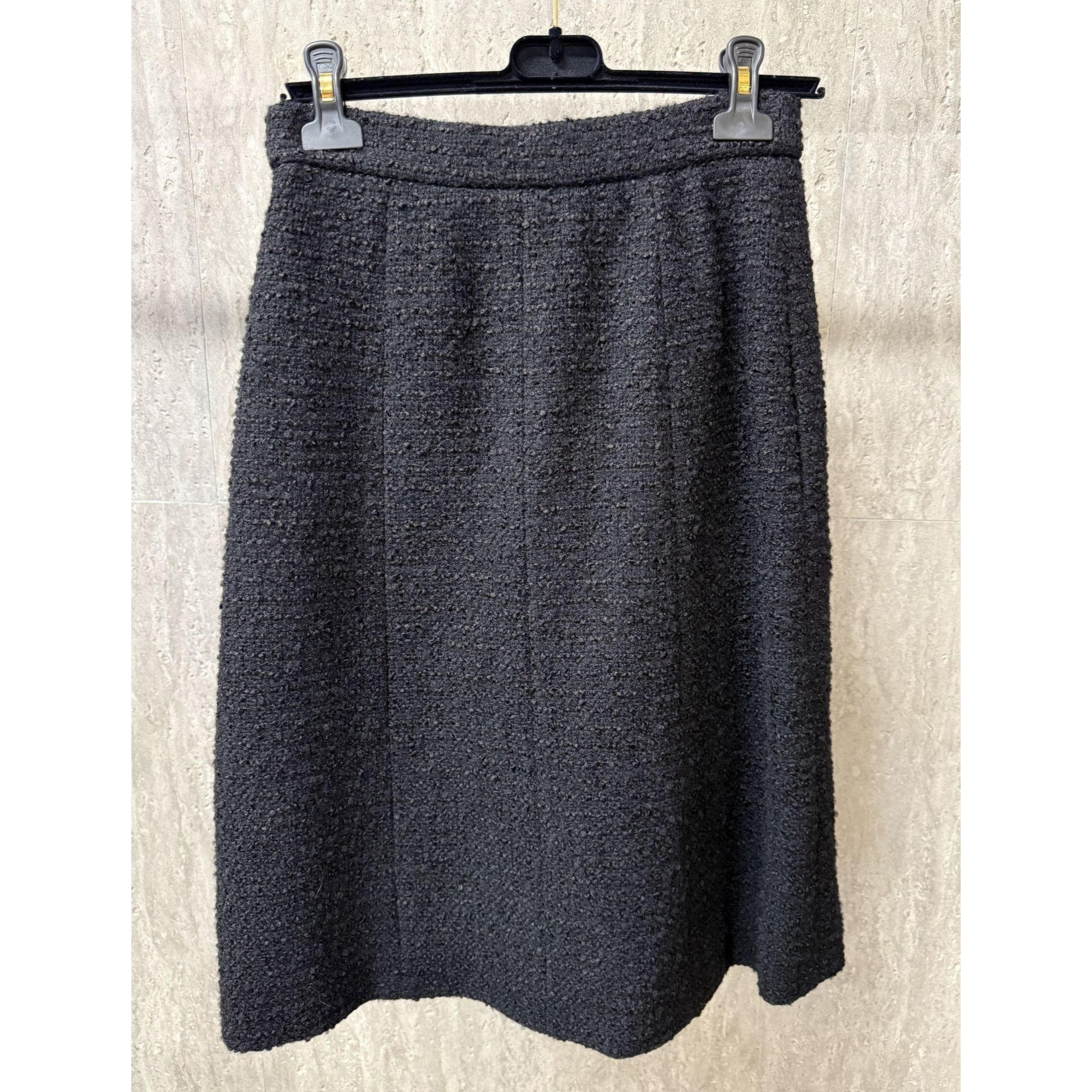 Chanel Chanel Black Tweed Button-Front Midi Skirt Size 38 Made In F Size 38" / US 16 / IT 52 - 2 Thumbnail