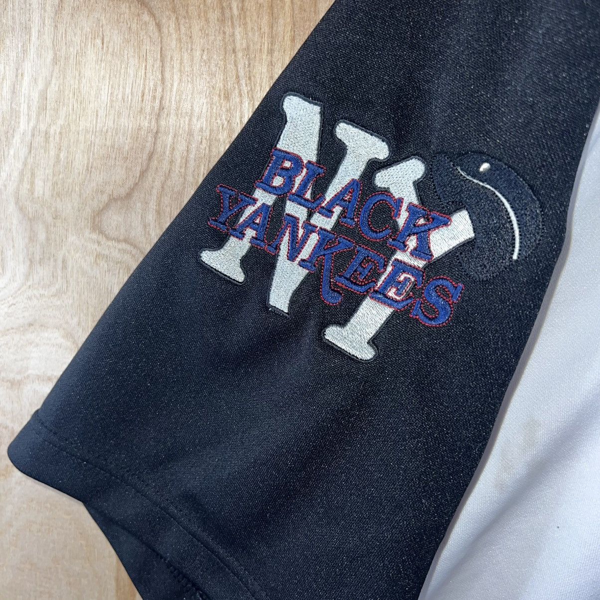 Vintage VINTAGE HEADGEAR NEGRO LEAGUES BLACK YANKEES BASEBALL JERSEY Size US XXL / EU 58 / 5 - 4 Thumbnail