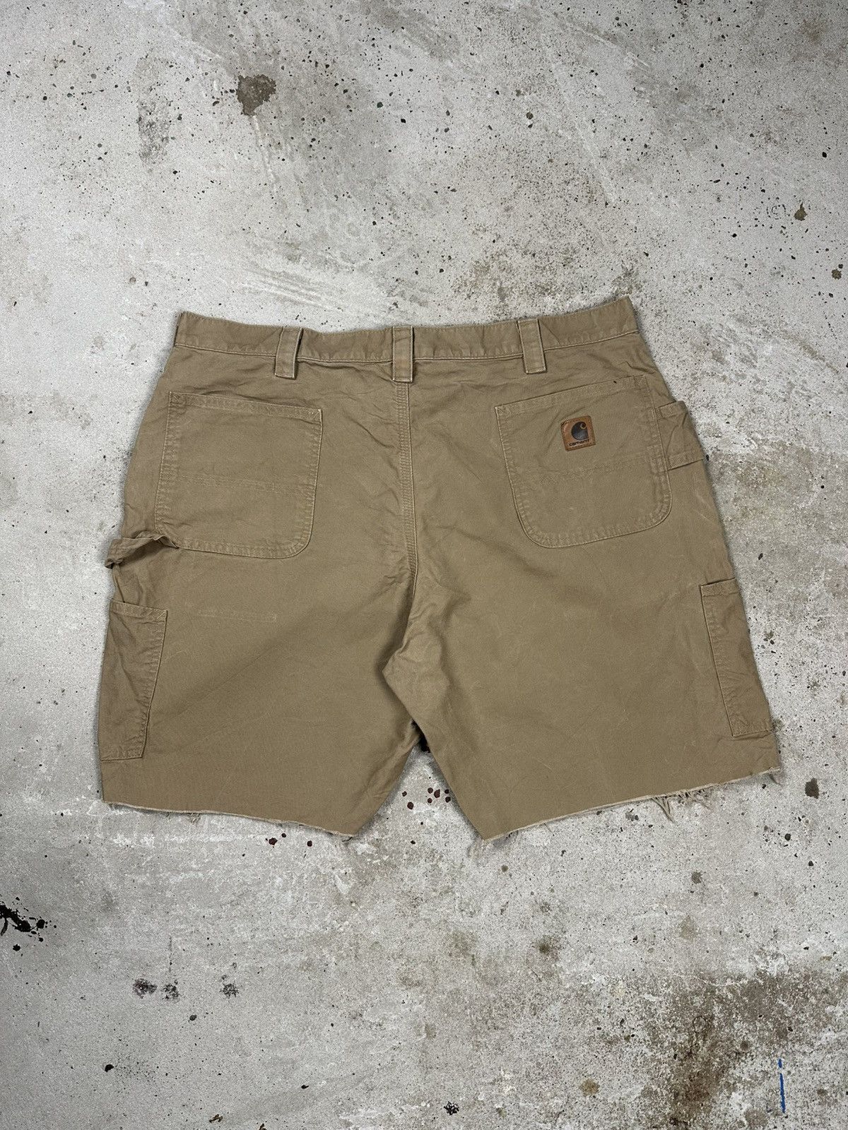 Carhartt × Vintage Vintage Y2K Carhartt Baggy Carpenter Denim Shorts Beige Size US 42 / EU 58 - 1 Thumbnail