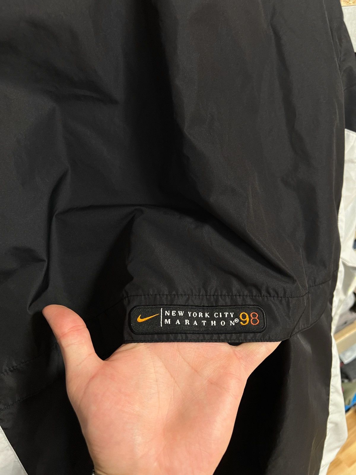 Nike × Vintage Nike Vintage Black Nylon Marathon New York 98 Track Jacket Size US L / EU 52-54 / 3 - 4 Thumbnail