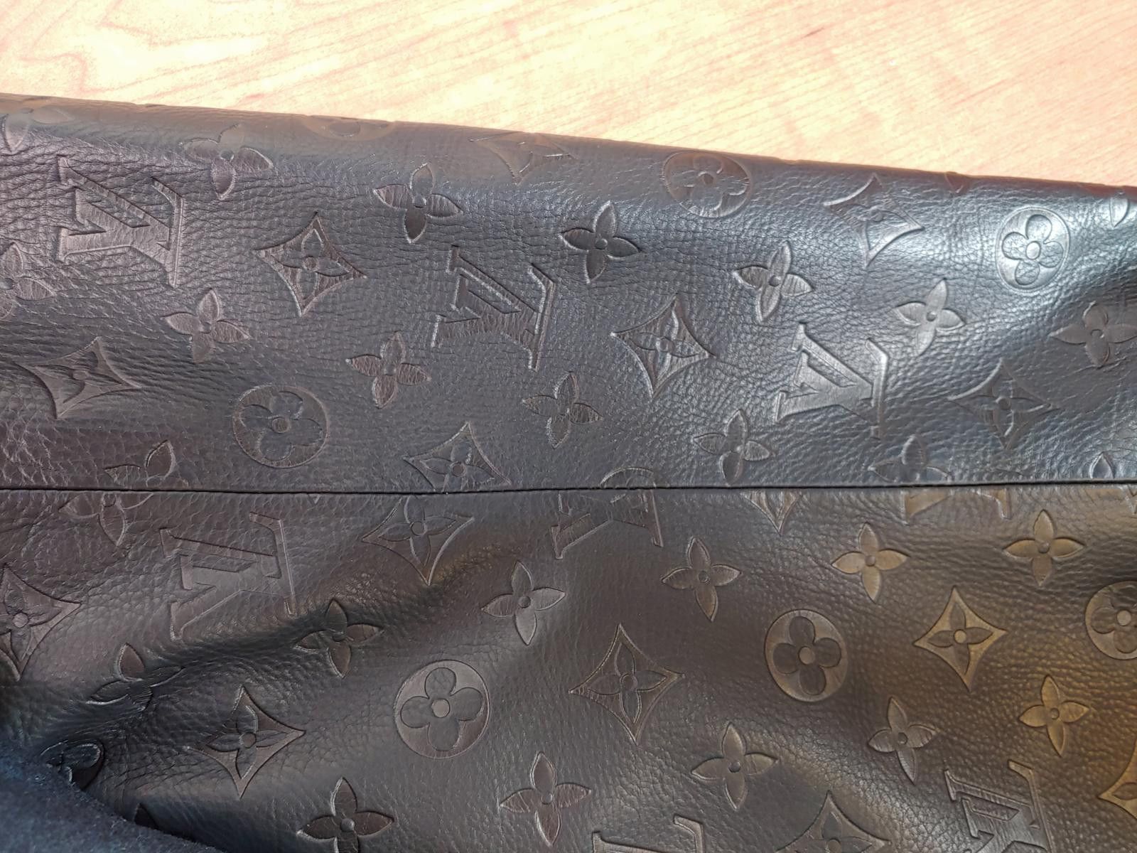 Louis Vuitton Louis Vuitton Melpomene Varsity Jacket in Black Size US M / EU 48-50 / 2 - 6 Thumbnail