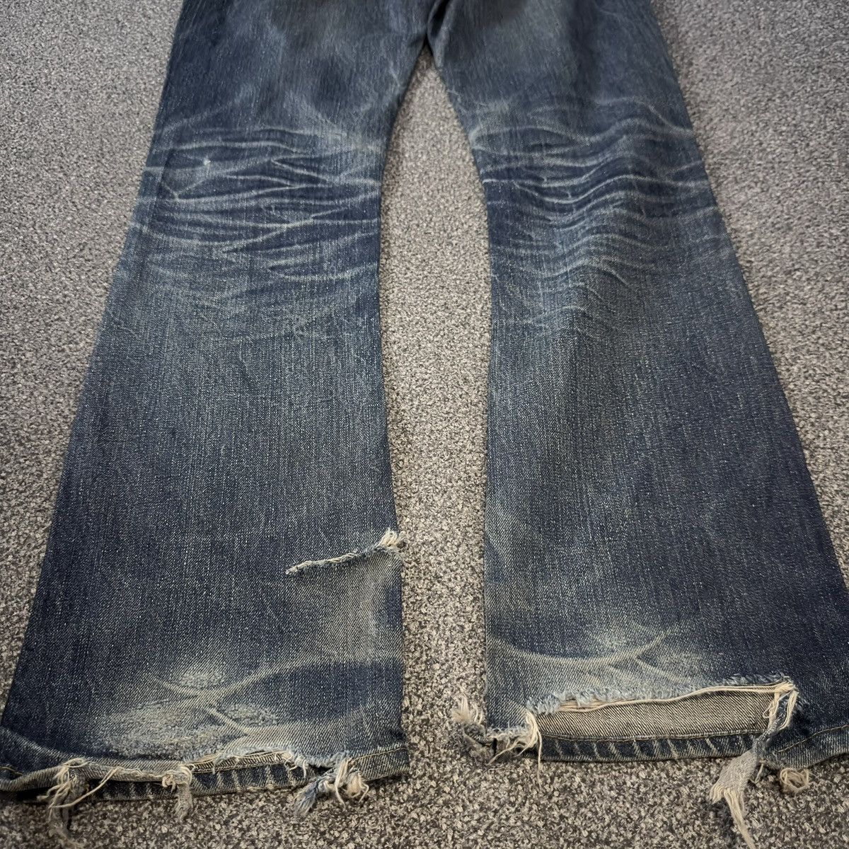 If Six Was Nine Flared Vintage 90s Levis 517 Bootcut Whisker Destroyed Denim Size US 28 / EU 44 - 10 Thumbnail