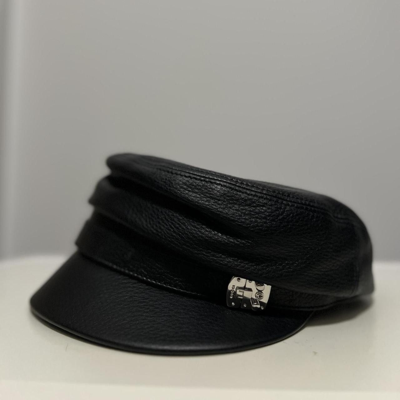 Gucci Gucci Leather Cap with Silver Metal Buckle Size ONE SIZE - 1 Thumbnail