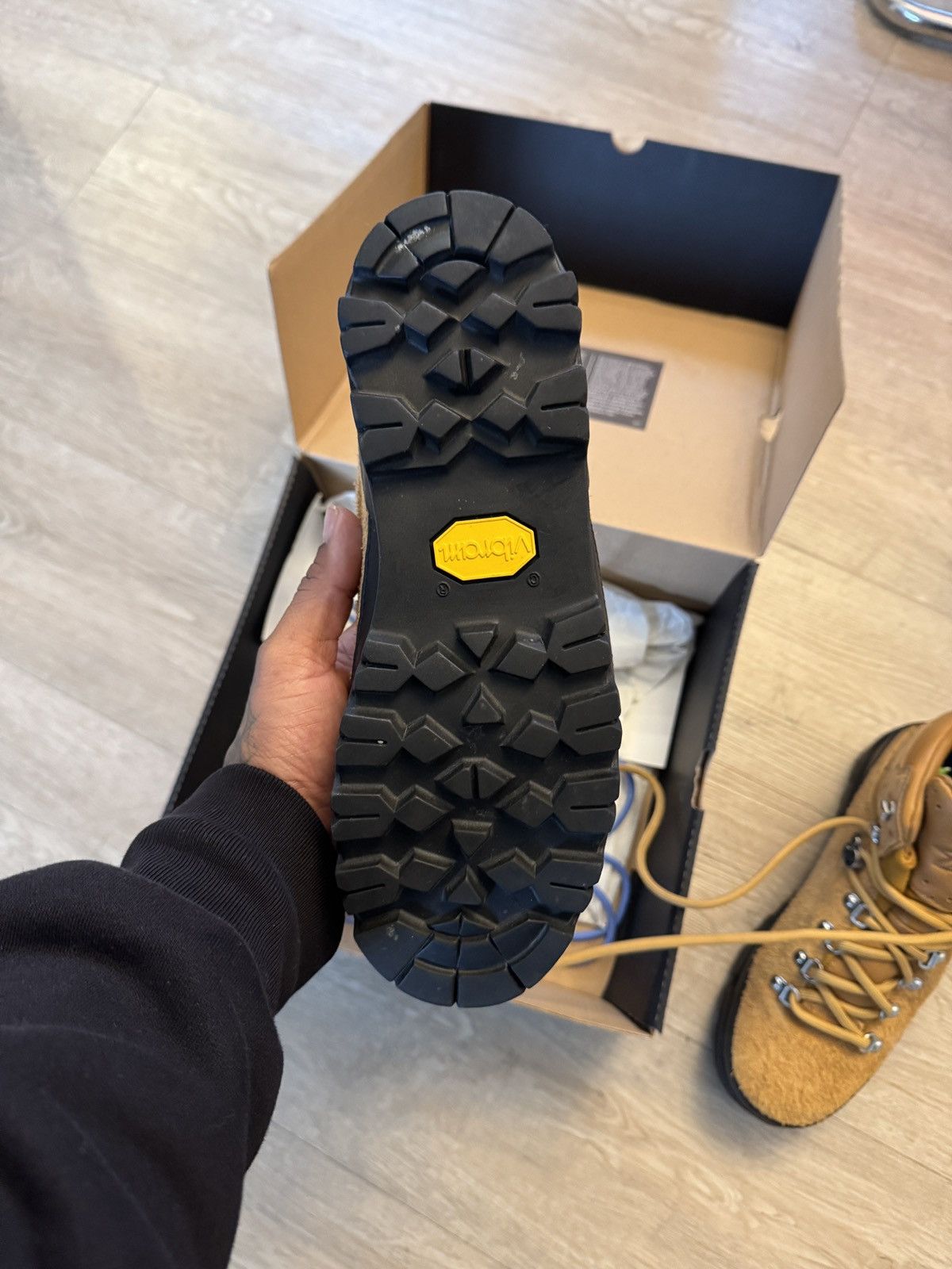 Stussy × Timberland Wheat Stussy x Timberland World Hiker Size US 7.5 / EU 40-41 - 9 Thumbnail