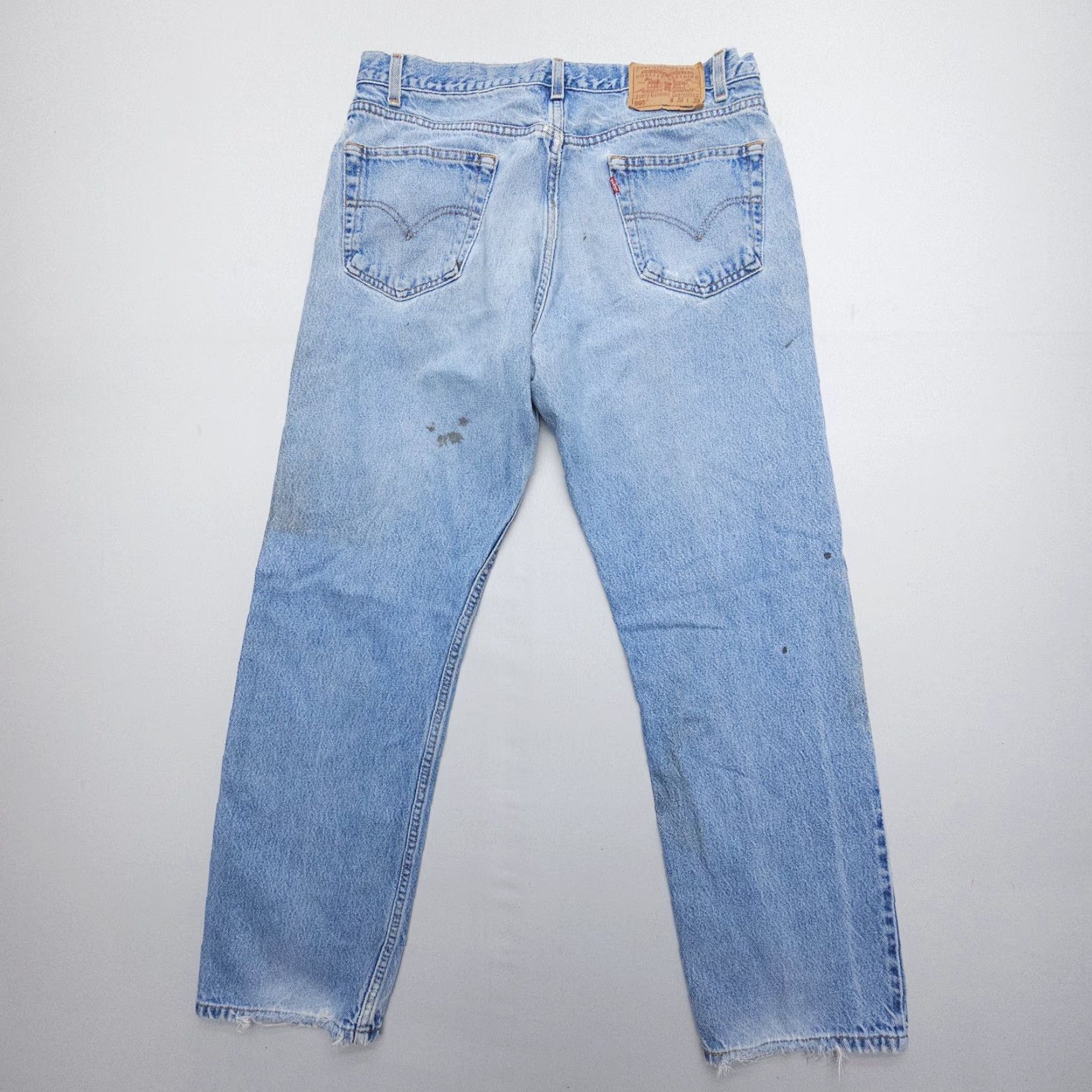 Levi's VINTAGE Levi's 505 Jeans Mens 36 x 30 Light Denim Distressed 90s Straight Pockets 5 Size US 36 / EU 52 - 2 Thumbnail