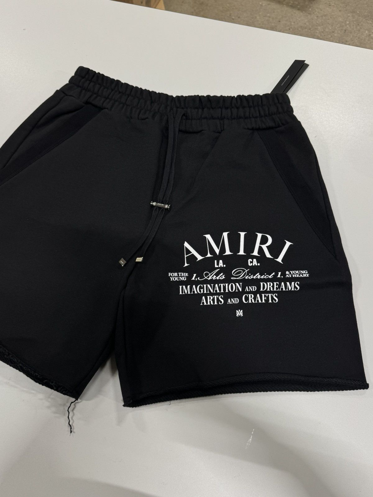 Amiri Amiri Art District Logo Sweat Shorts NEW 850$ Size US 38 / EU 54 - 1 Thumbnail