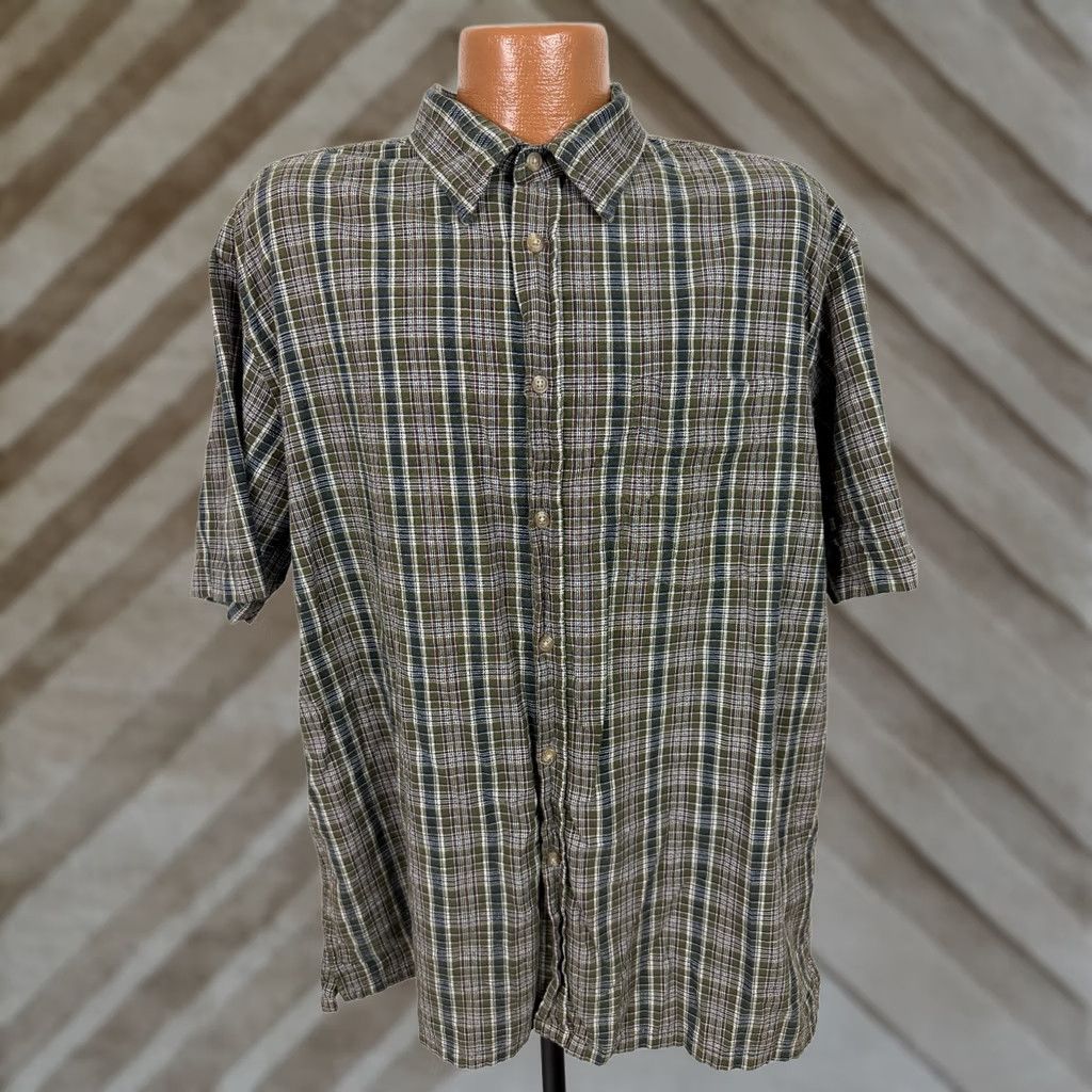 Gap VINTAGE Gap Shirt Men Large L Olive Plaid Button Up Lightweight Cotton Outdoors Size US L / EU 52-54 / 3 - 1 Thumbnail