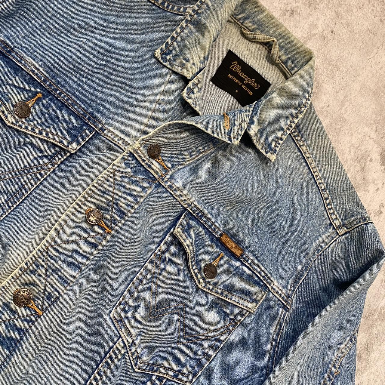 Wrangler Wrangler denim jacket with a relaxed fit #denimjacket Size US M / EU 48-50 / 2 - 5 Thumbnail