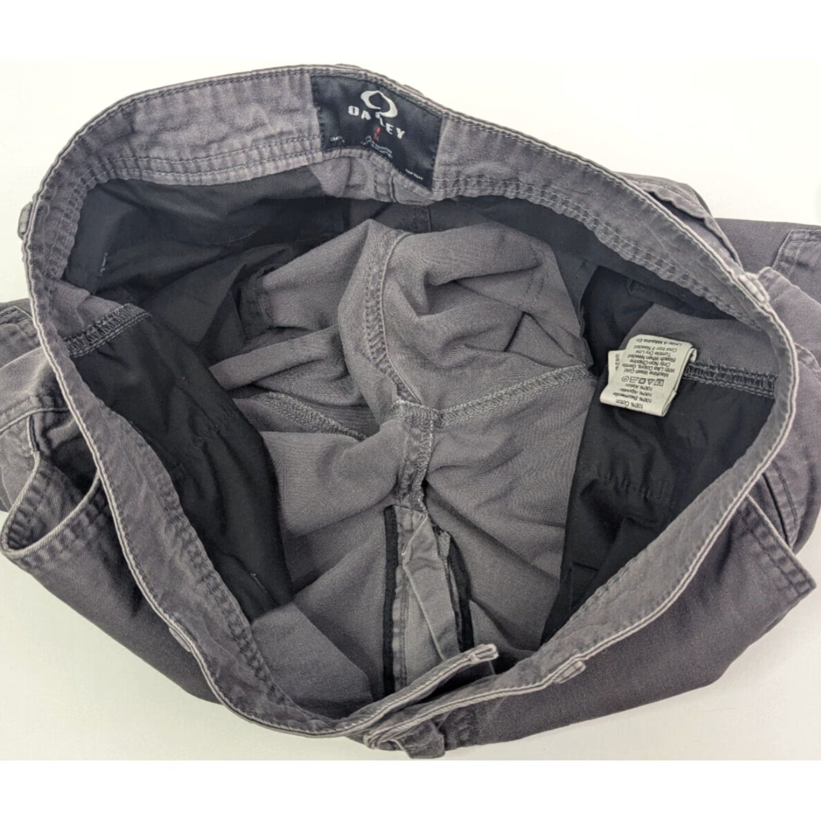 Oakley Oakley Cargo Shorts Men's Gray Size 34 Cotton Outdoor Skater Cargo Size US 34 / EU 50 - 7 Thumbnail