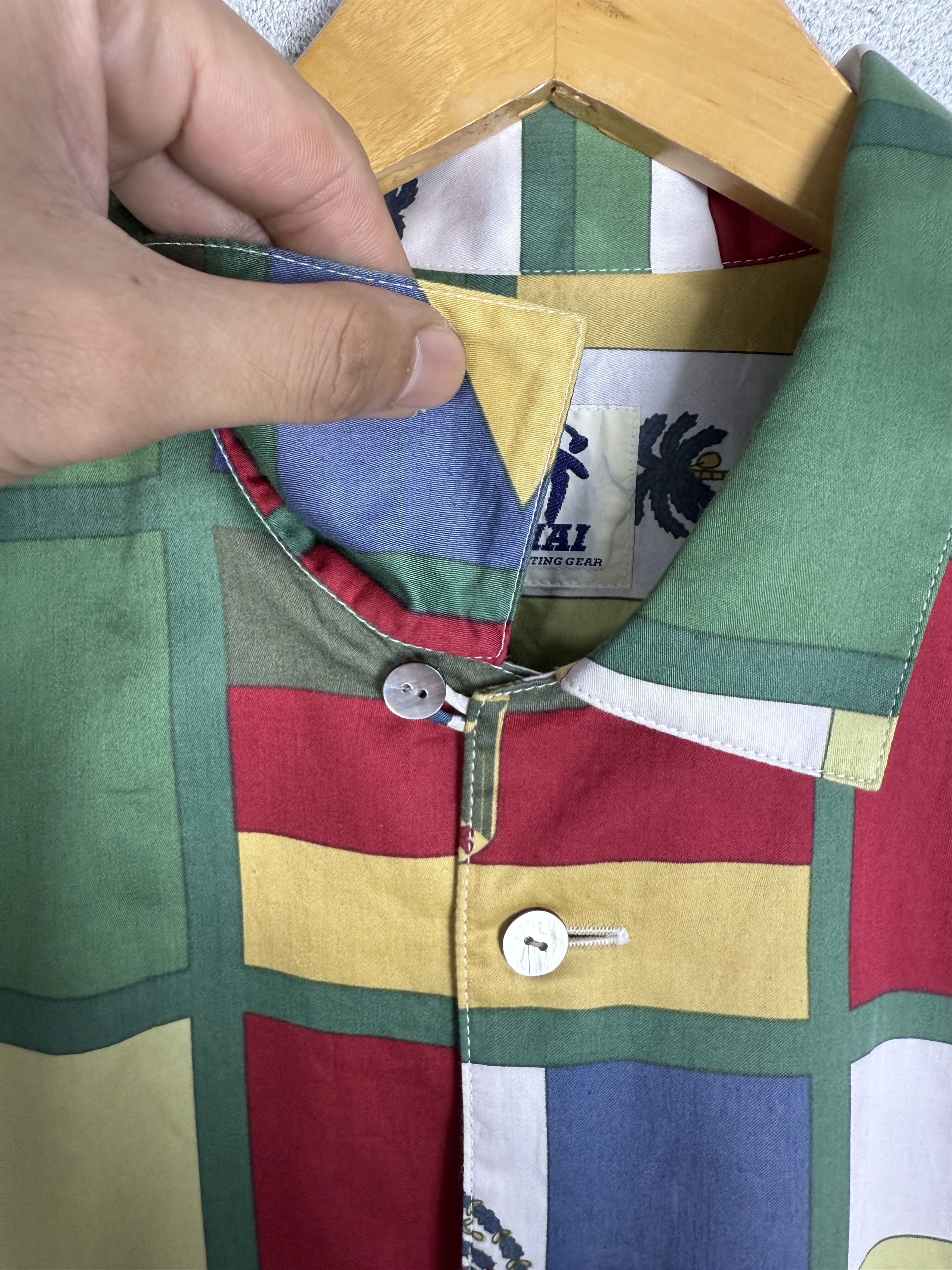 Hai Sporting Gear Vintage Hai Sporting Gear Issey Miyake Flag Shirt Size US M / EU 48-50 / 2 - 7 Thumbnail