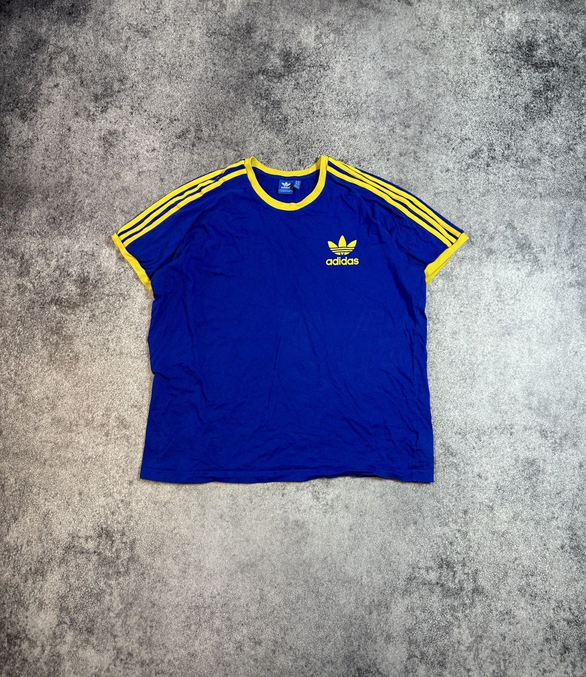 Adidas × Vintage Y2K Vintage Adidas T-shirt Streetwear Rare Casual Logo USA Size US XXL / EU 58 / 5 - 1 Thumbnail