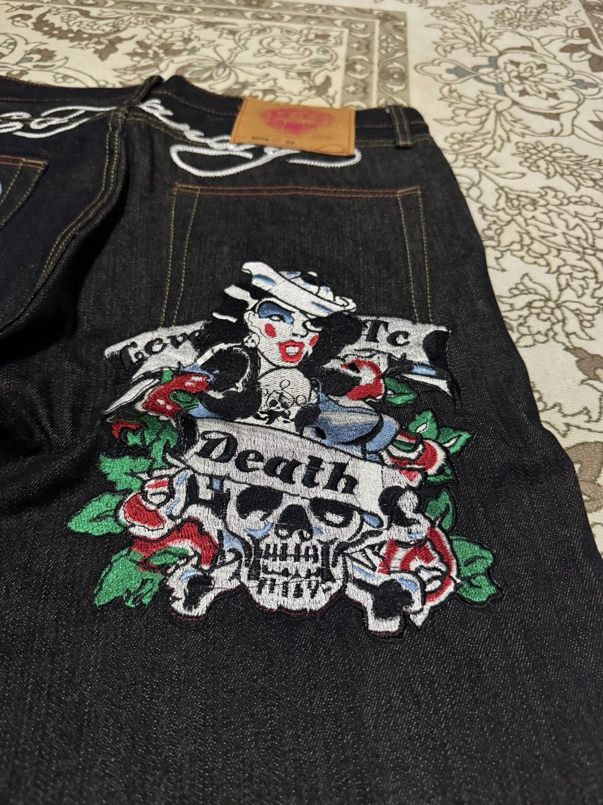 Ed Hardy Vtg “Death Of Glory” Ed Hardy Embroidery Short Denim Jeans Size US 37 - 4 Thumbnail
