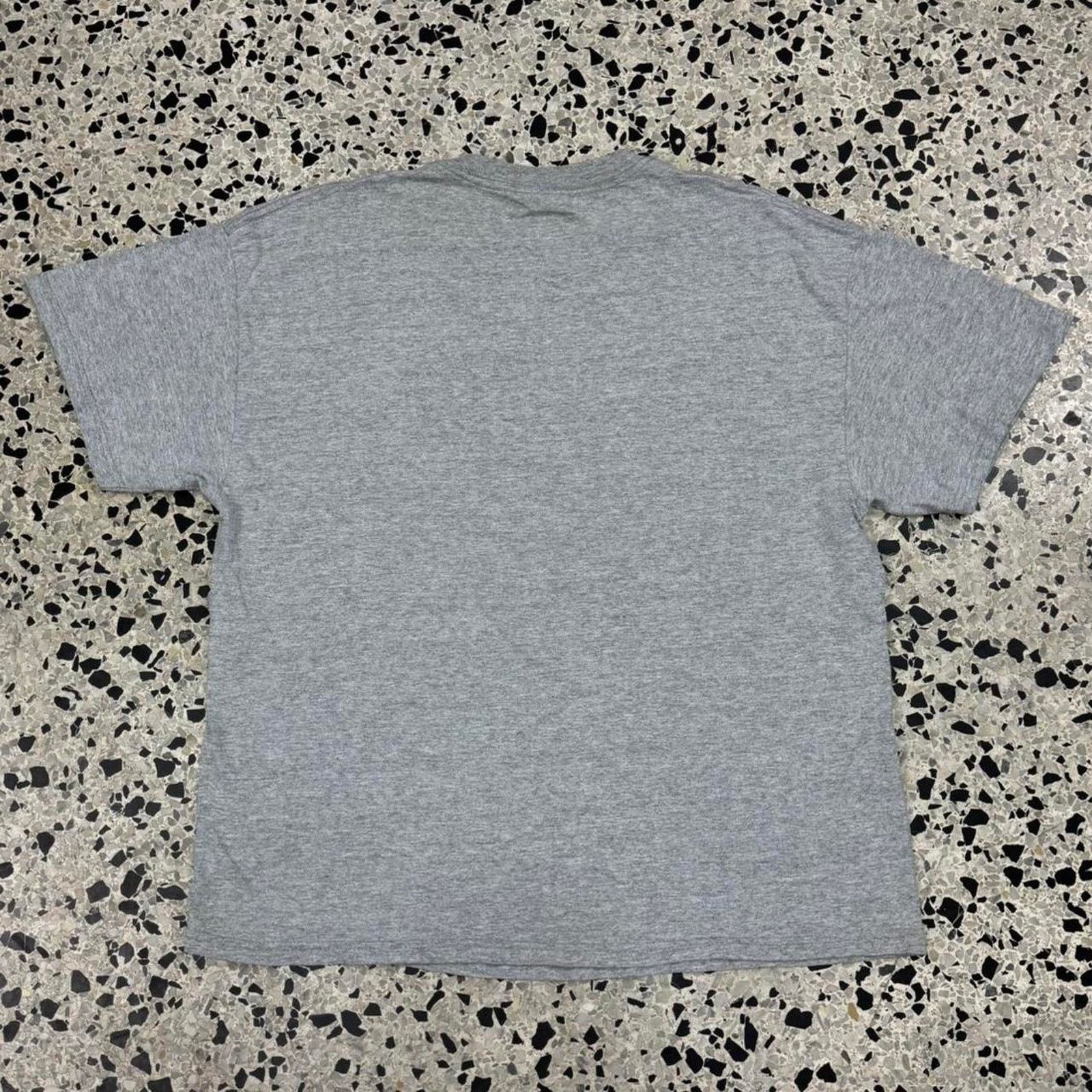 Gildan × Vintage VINTAGE Y2K LIFEGUARD JESUS RELIGIOUS PARODY TEE: Size US XL / EU 56 / 4 - 4 Thumbnail