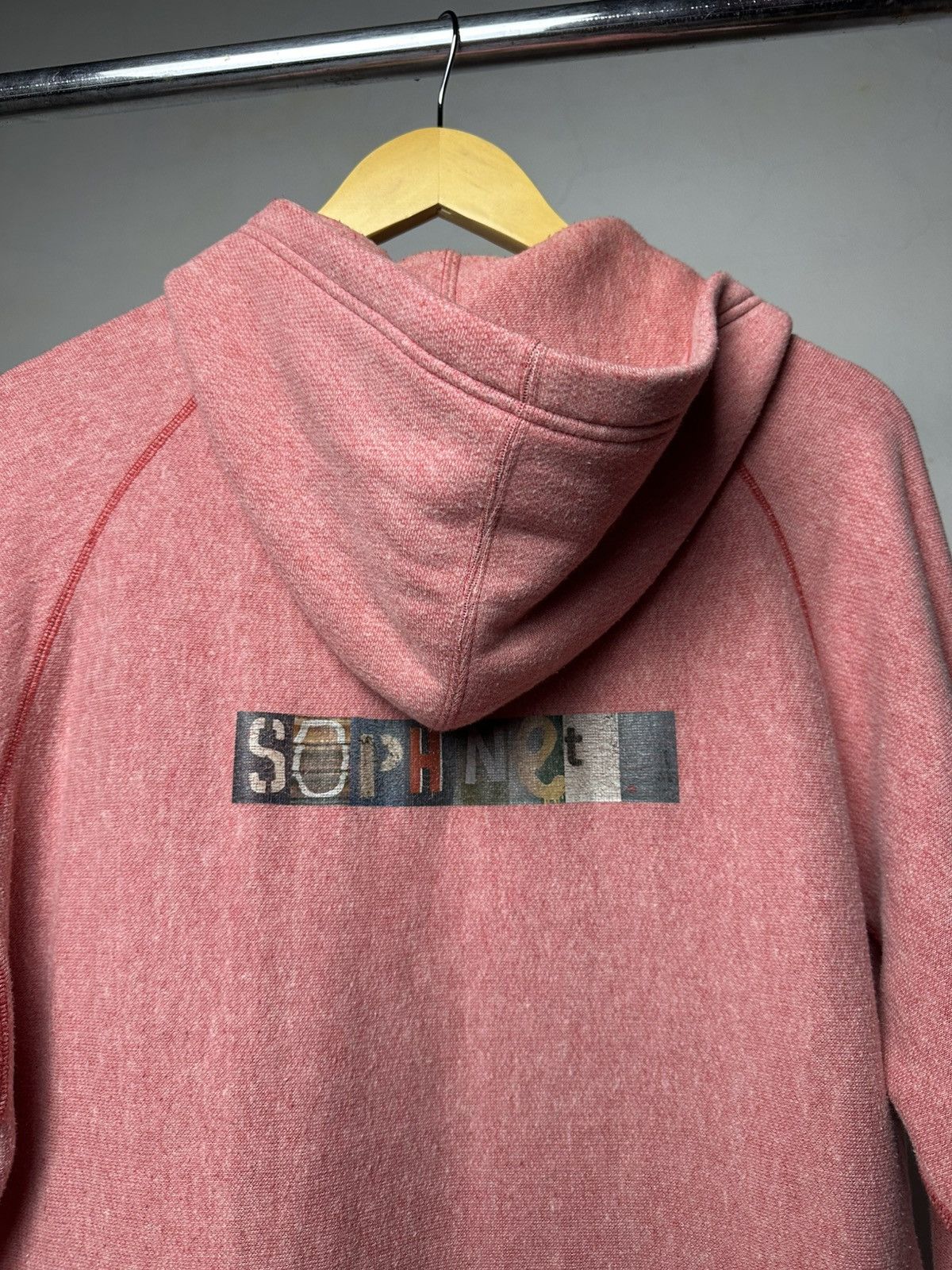 Designer × Japanese Brand × Sophnet. Sophnet Zipper hoodie box logo Backhit Size US M / EU 48-50 / 2 - 7 Thumbnail