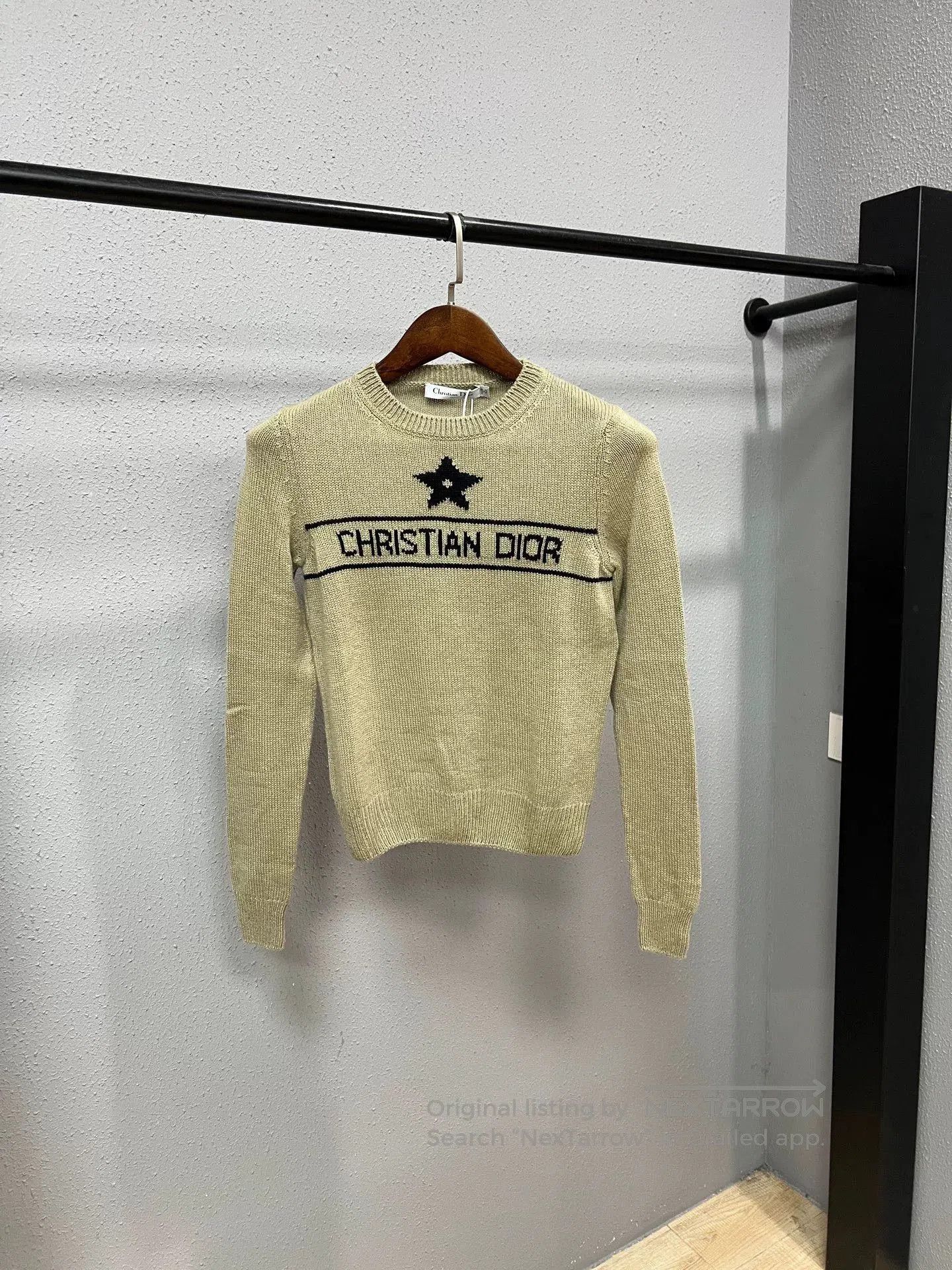 Dior Dior Khaki Five-Star Knit Sweater. Size XXS / US 00 / IT 34 - 1 Thumbnail