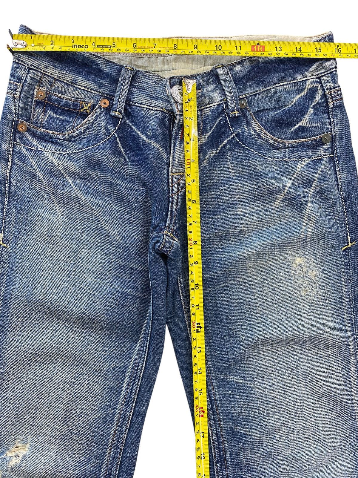 Japanese Brand Japanese Brand Faded Wash Style Flare Leg Jeans Size US 32 / EU 48 - 6 Thumbnail