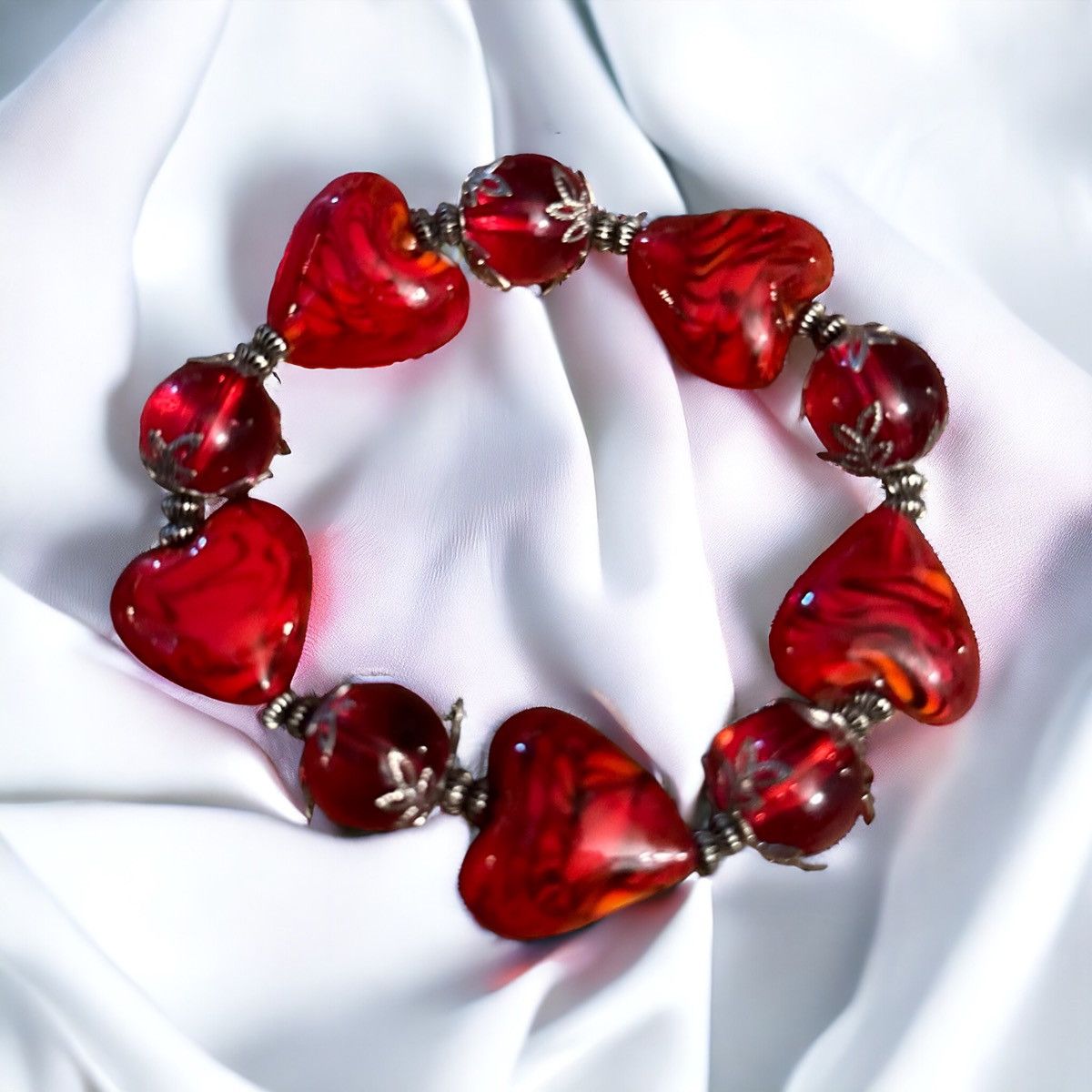 Other Red heart bead stretch bracelet Size ONE SIZE - 1 Thumbnail