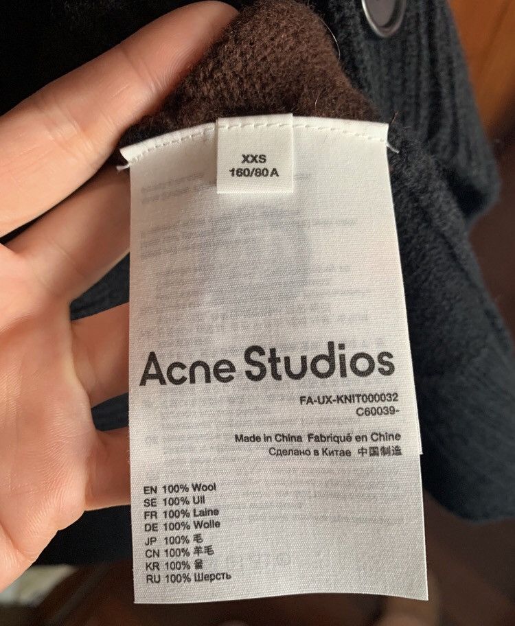 Acne Studios Acne studios Smiley sweater knit cardigan 2412-Nextarrow Size US XXS / EU 40 - 3 Thumbnail