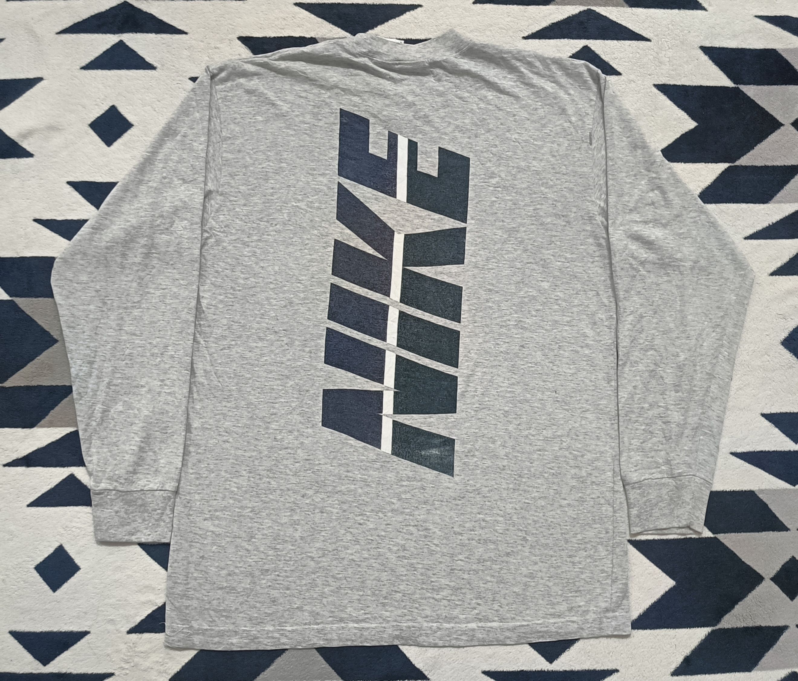 Nike 🔥🔥Rare Vintage 90s Nike Long Sleeve Tee Size US L / EU 52-54 / 3 - 4 Thumbnail