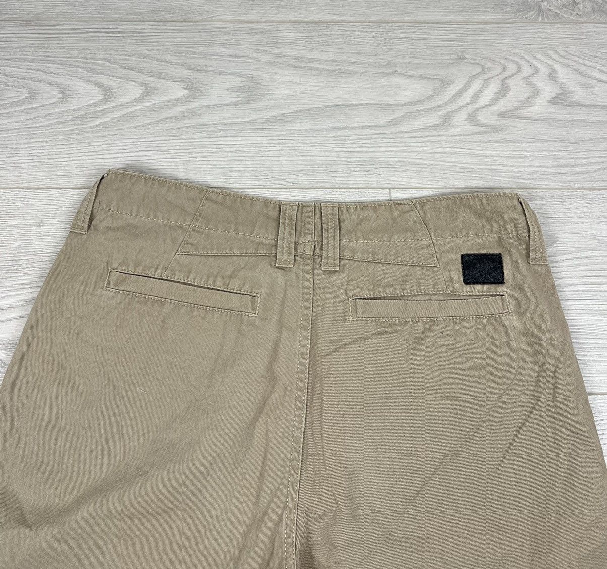 Oakley Oakley Logo Beige Cotton Shorts Size US 32 / EU 48 - 8 Thumbnail
