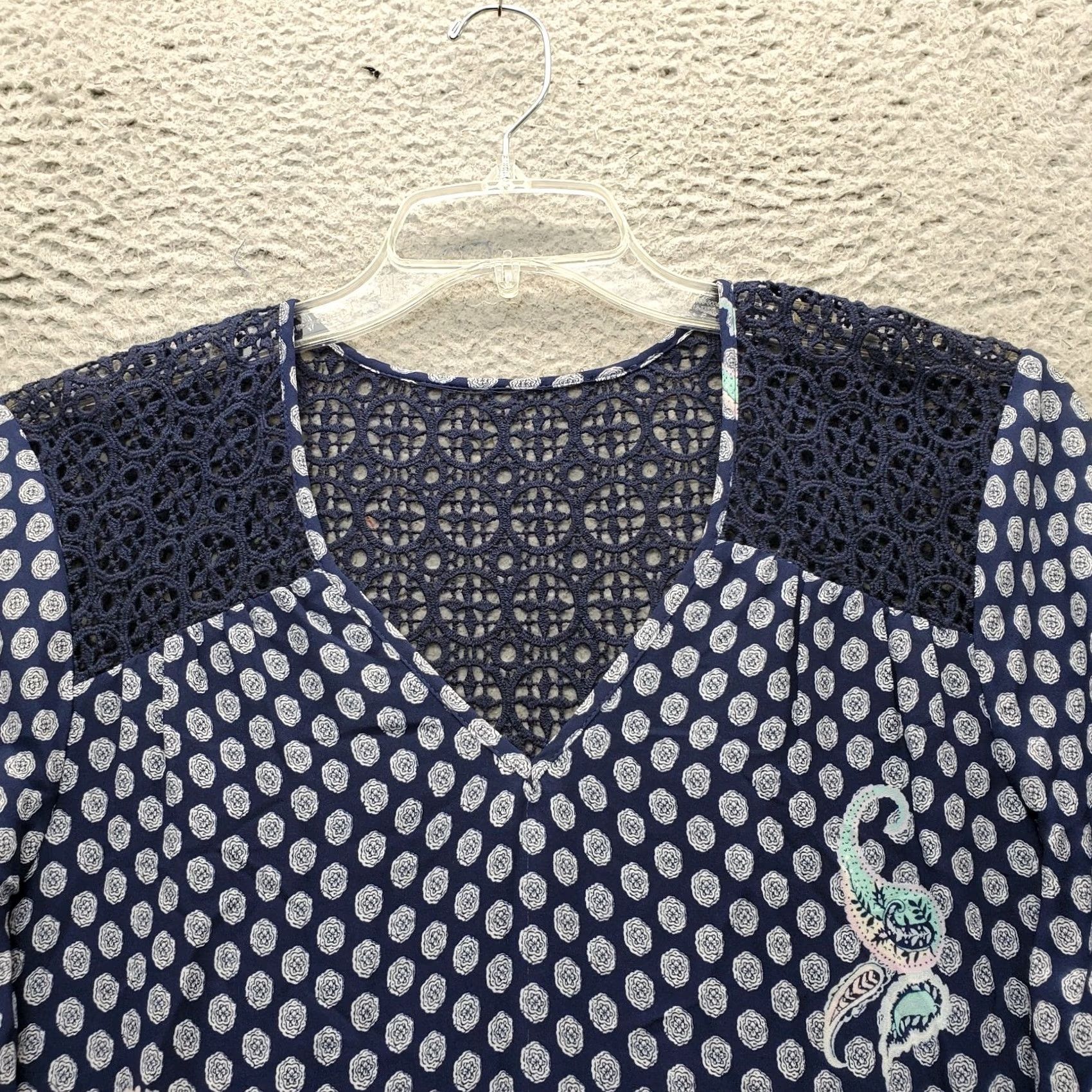 Vintage DR2 Shift Dress Womens L Multi Paisley Lined Crochet Shoulder V-Neck Pleated Back Dress Size L / US 10 / IT 46 - 7 Thumbnail