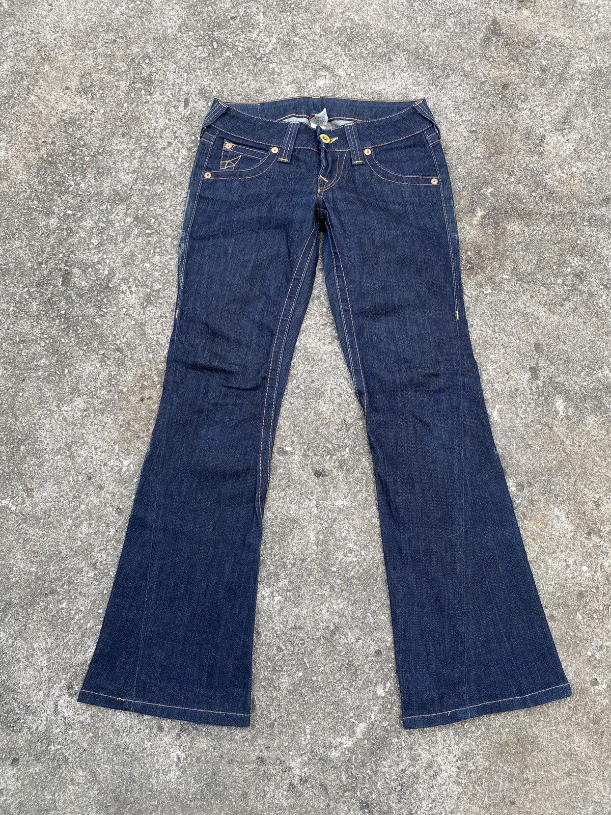True Religion True Religion Indigo Blue Low Rise Flare Jeans Size 26" / US 2 / IT 38 - 4 Thumbnail