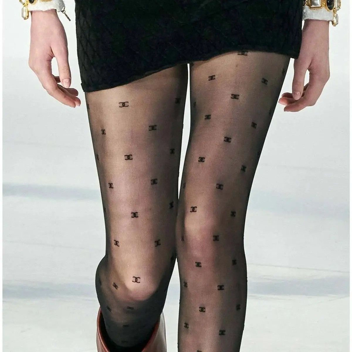 image of Chanel Cc Logo Printed Sheer Tights Hosiery in Black, Women's