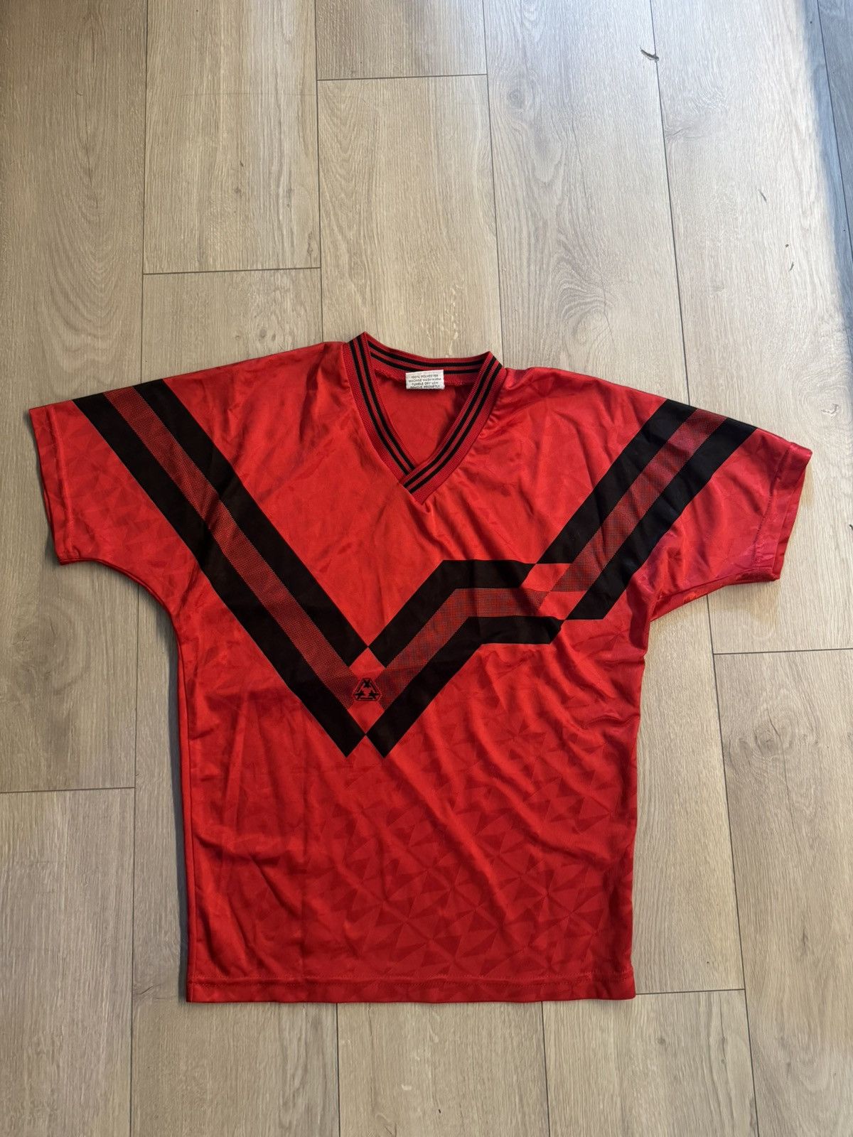 Vintage 90s Vintage Red Soccer Jersey Size US S / EU 44-46 / 1 - 1 Thumbnail