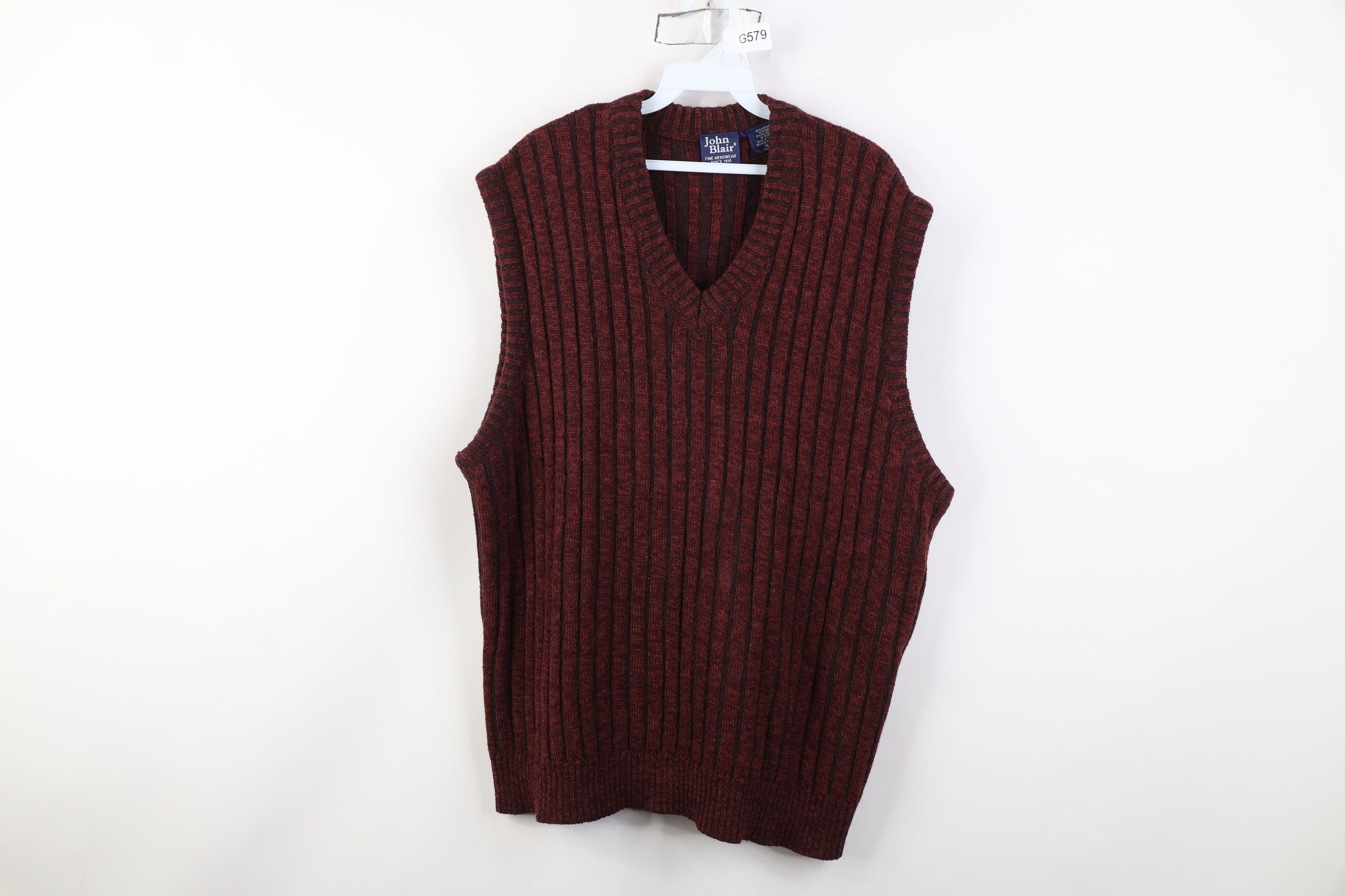 Vintage Vintage 90s Streetwear Blend Ribbed Knit Sweater Vest Red Size US L / EU 52-54 / 3 - 1 Thumbnail