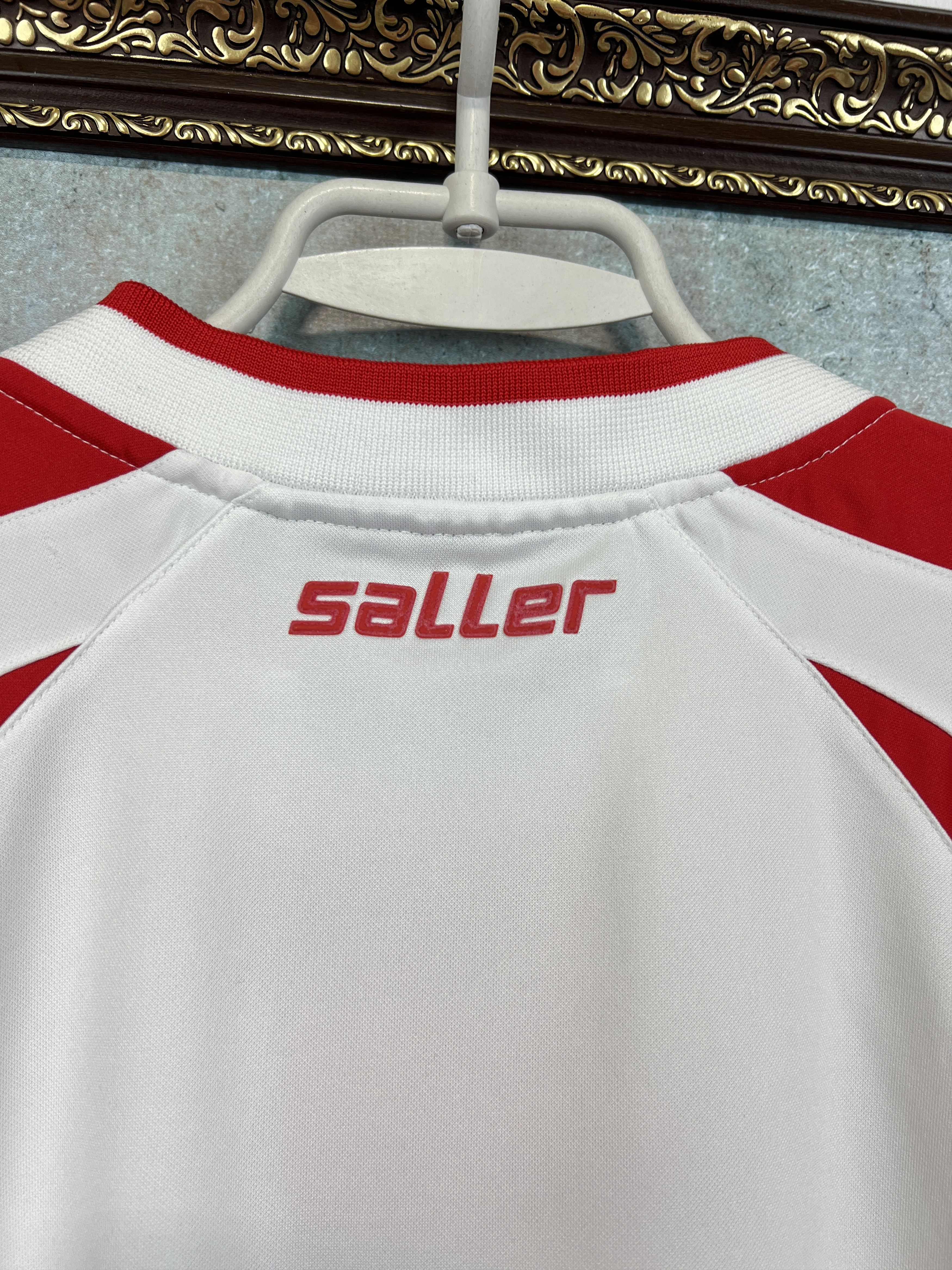 Vintage Koln Home football shirt 2003 Soccer Saller Jersey Trikot Size US XL / EU 56 / 4 - 10 Thumbnail