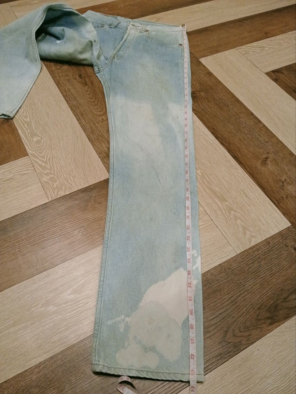 Levi's Vintage Clothing LEVIS VINTAGE CLOTHING 501 BLEACH JEANS Size US 32 / EU 48 - 18 Thumbnail