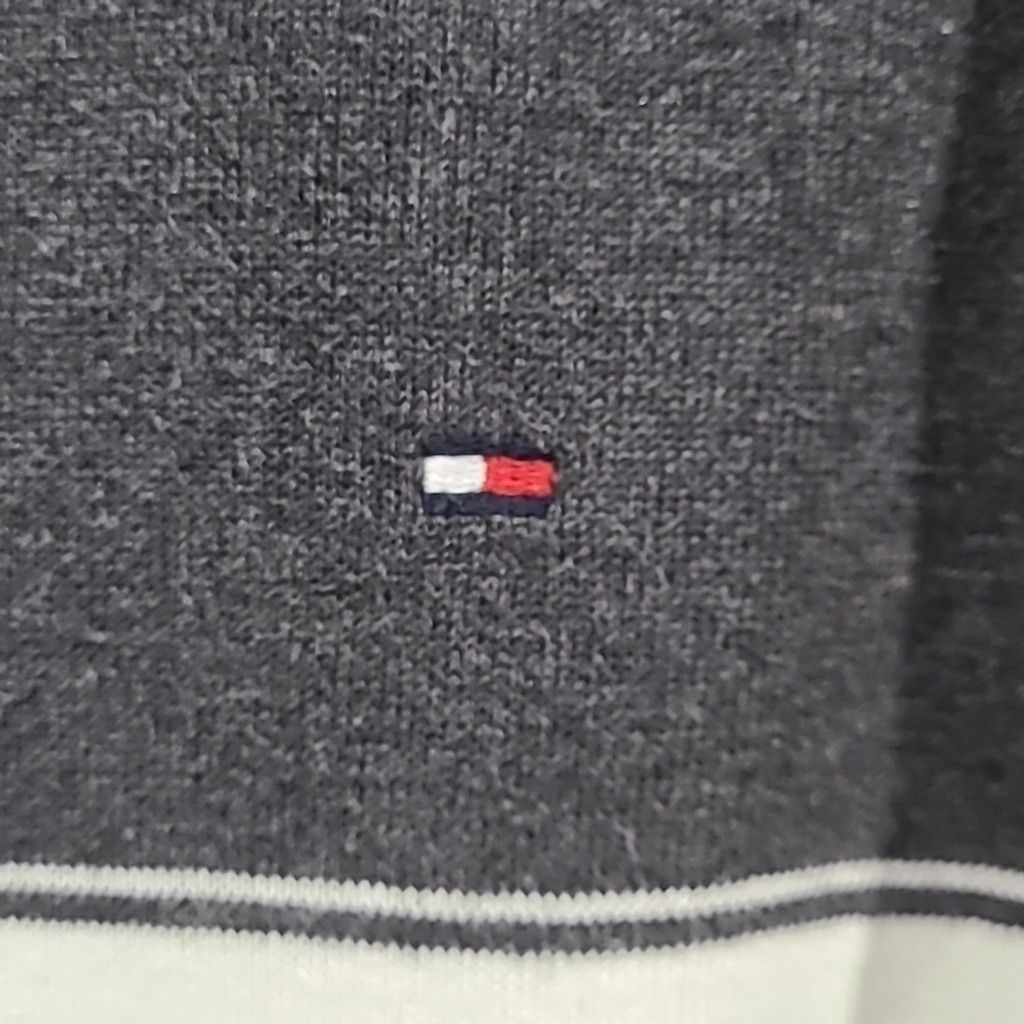 Tommy Hilfiger Tommy Hilfiger stripes sweater size XL Size US XL / EU 56 / 4 - 2 Thumbnail