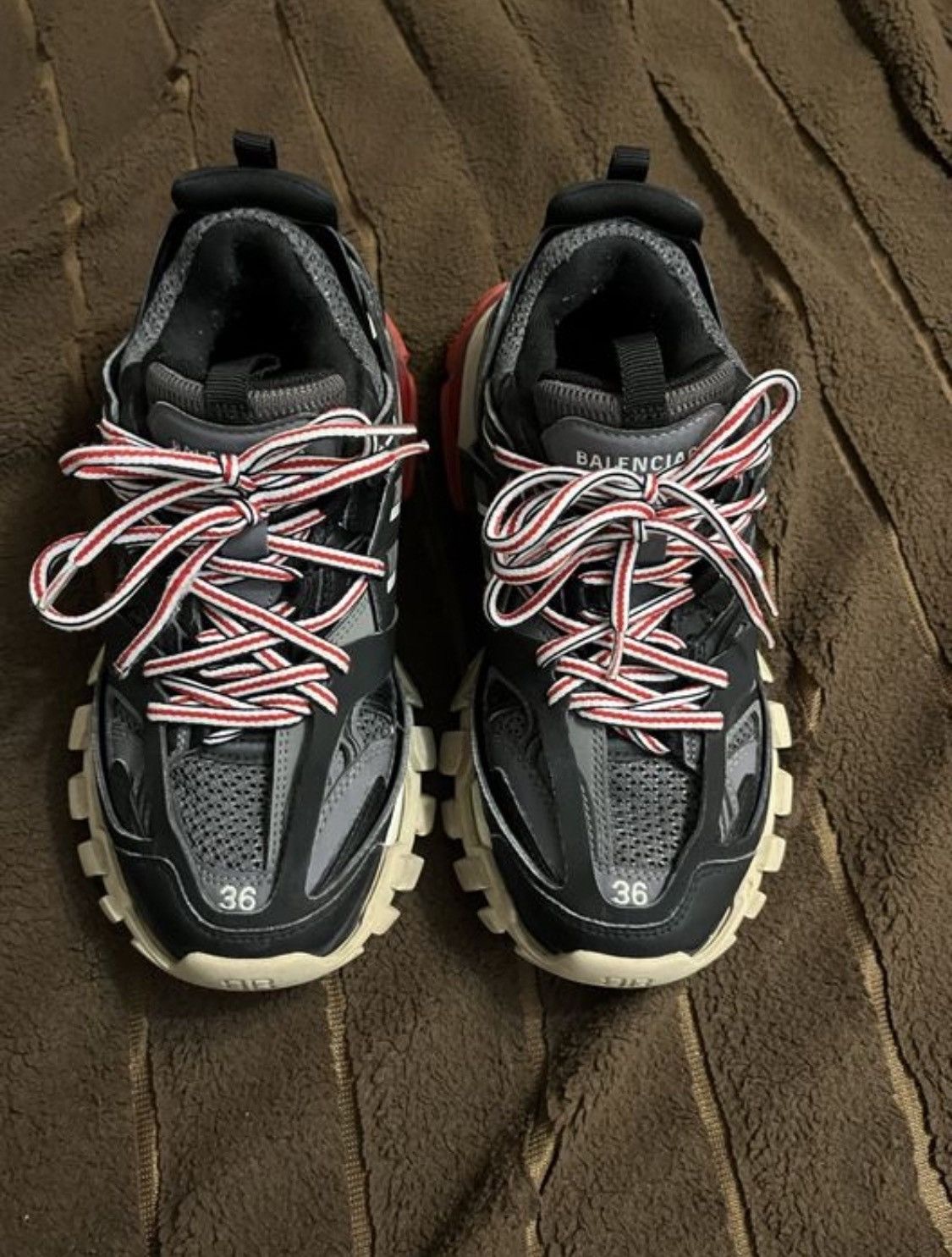 Balenciaga Balenciaga Trucks “Black/Red/White” Size US 5 / IT 35 - 1 Thumbnail