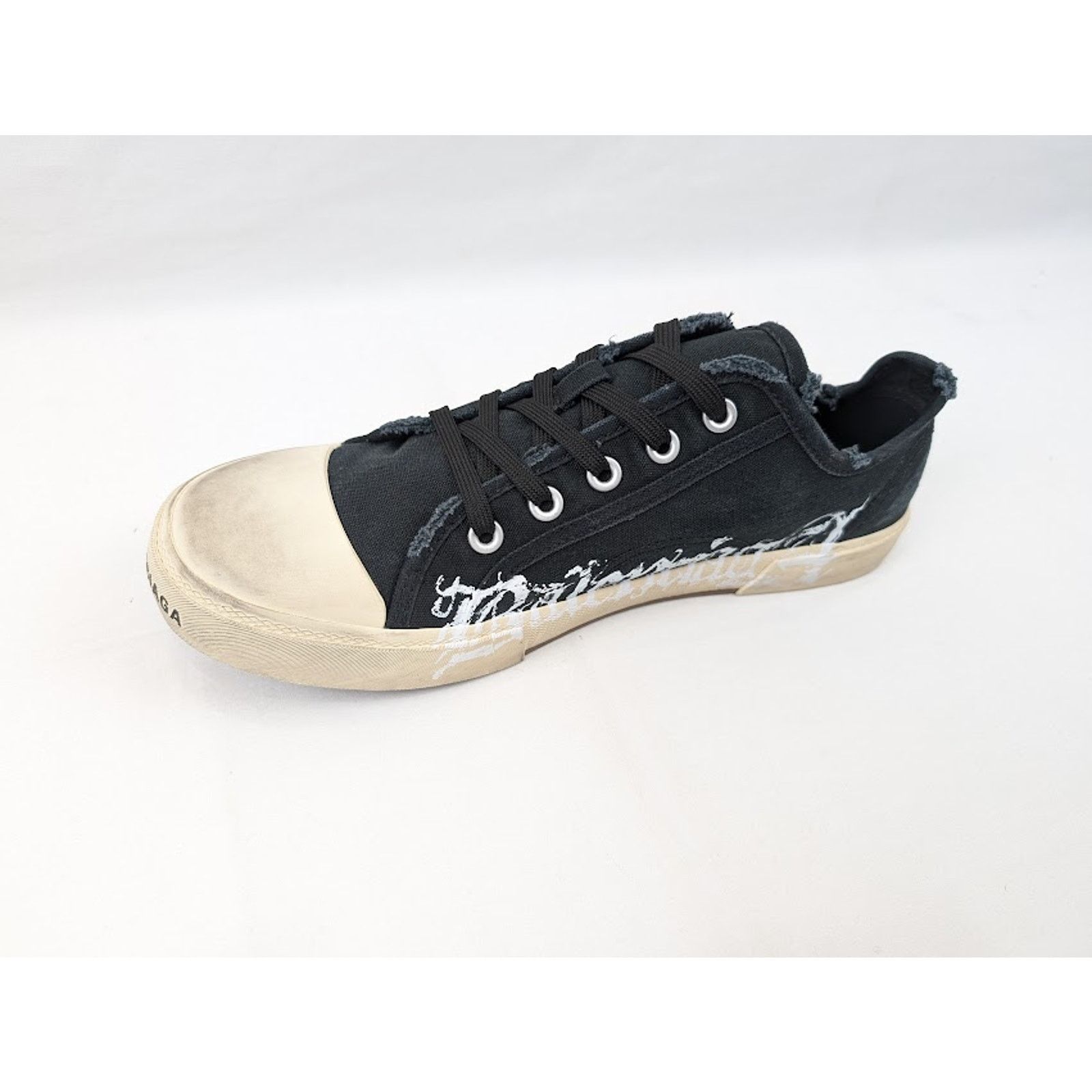 Balenciaga o1rshd1 Q:3 / Paris Low-Top Sneakers in Black/White Size US 11 / EU 44 - 8 Thumbnail