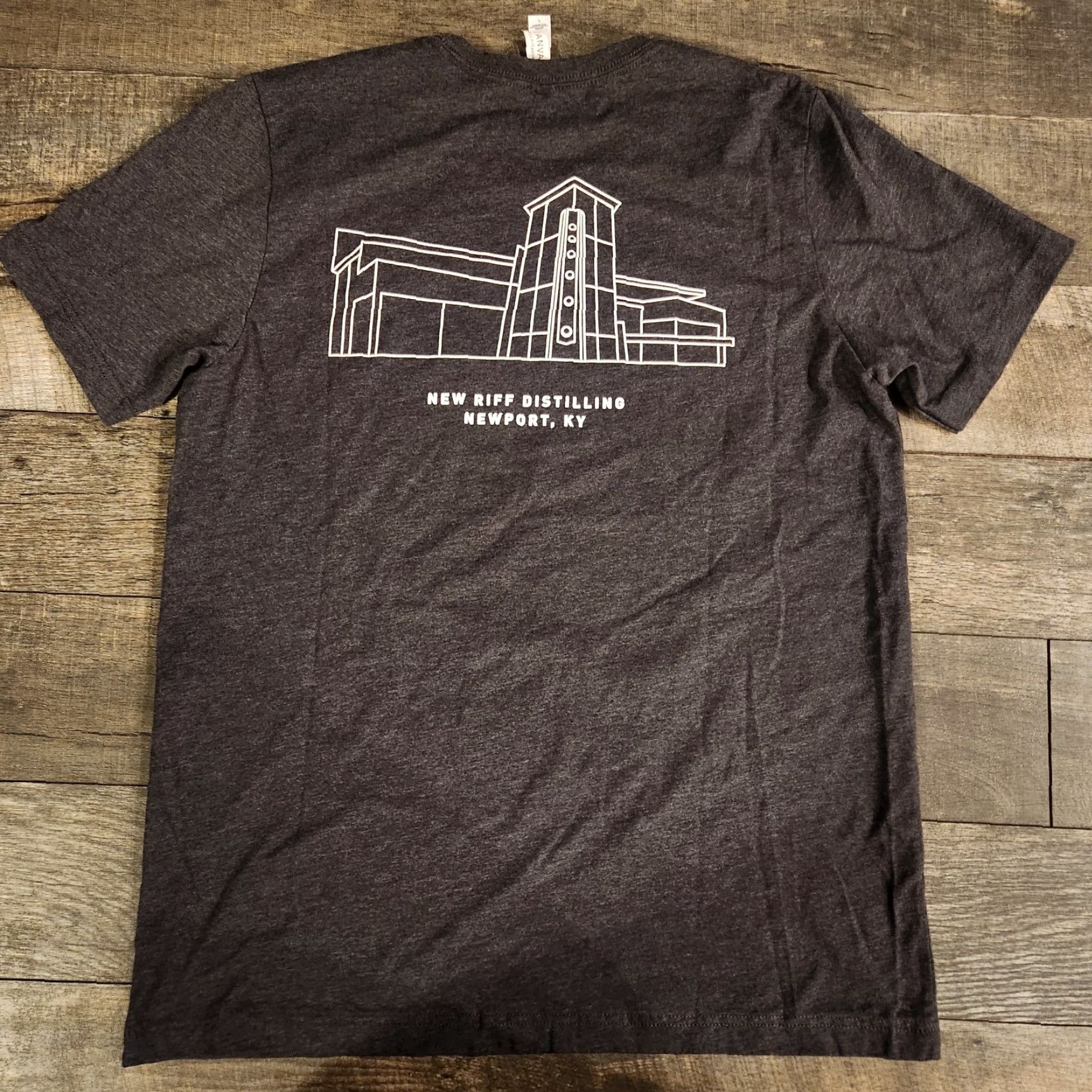 Vintage New Riff Distilling T-Shirt Men's Large Bourbon Whiskey Gray Newport KY Shirt Regular Gray Cotton Unbranded 5000 Sportsmen Gildan 5000 Size US L / EU 52-54 / 3 - 3 Thumbnail