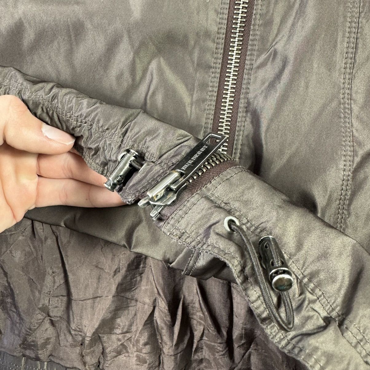 Burberry × Vintage vintage luxury burberry jacket nylon streetwear y2k Size L / US 10 / IT 46 - 7 Thumbnail