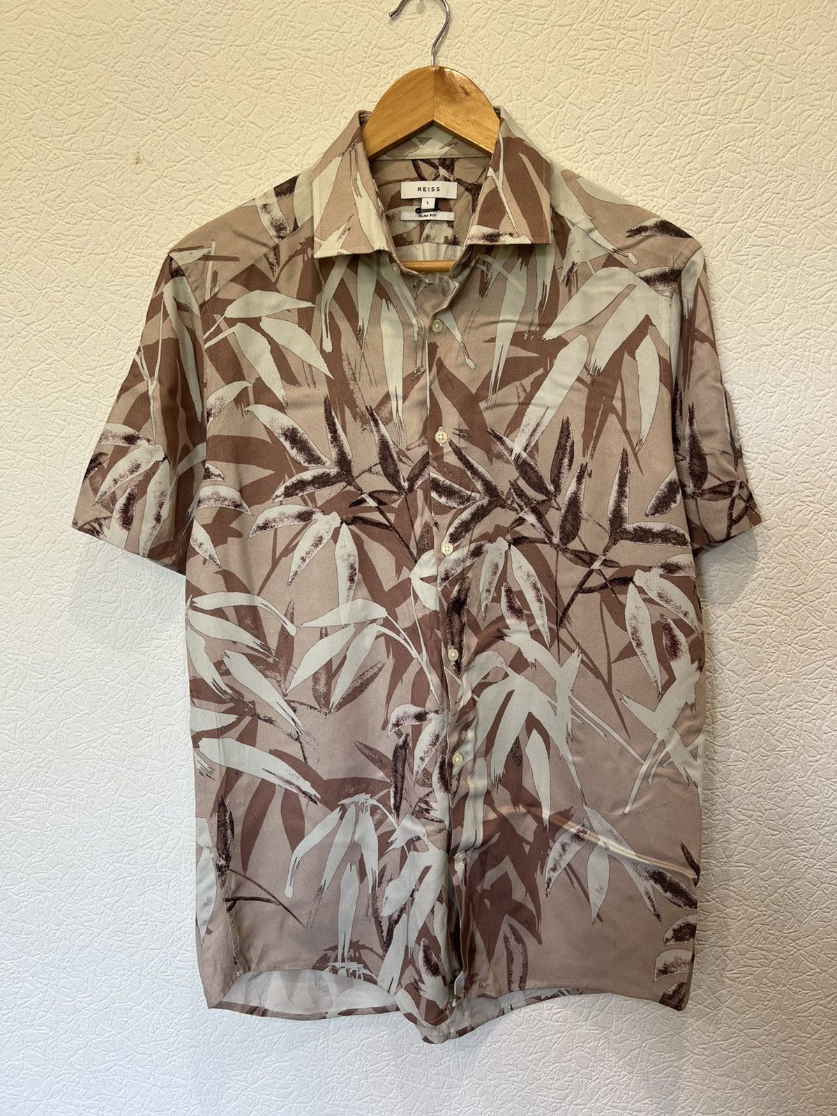 Reiss Reiss Classic Button Up Shirt Beige Size US L / EU 52-54 / 3 - 1 Thumbnail