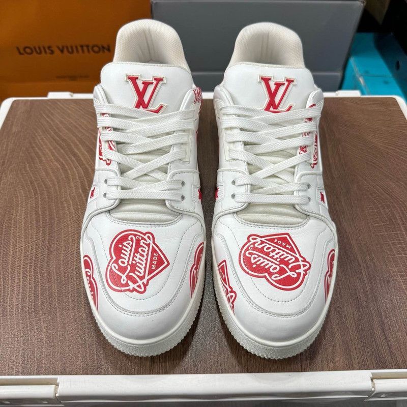 Louis Vuitton Nigo x Louis Vuitton Trainer Sneakers in White and Red -250 Size US 9.5 / EU 42-43 - 2 Thumbnail