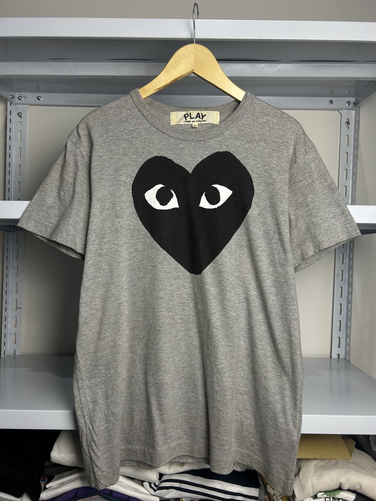 Comme des Garcons Comme Des Garcons Play Logo-Print Tshirt Size US L / EU 52-54 / 3 - 1 Thumbnail
