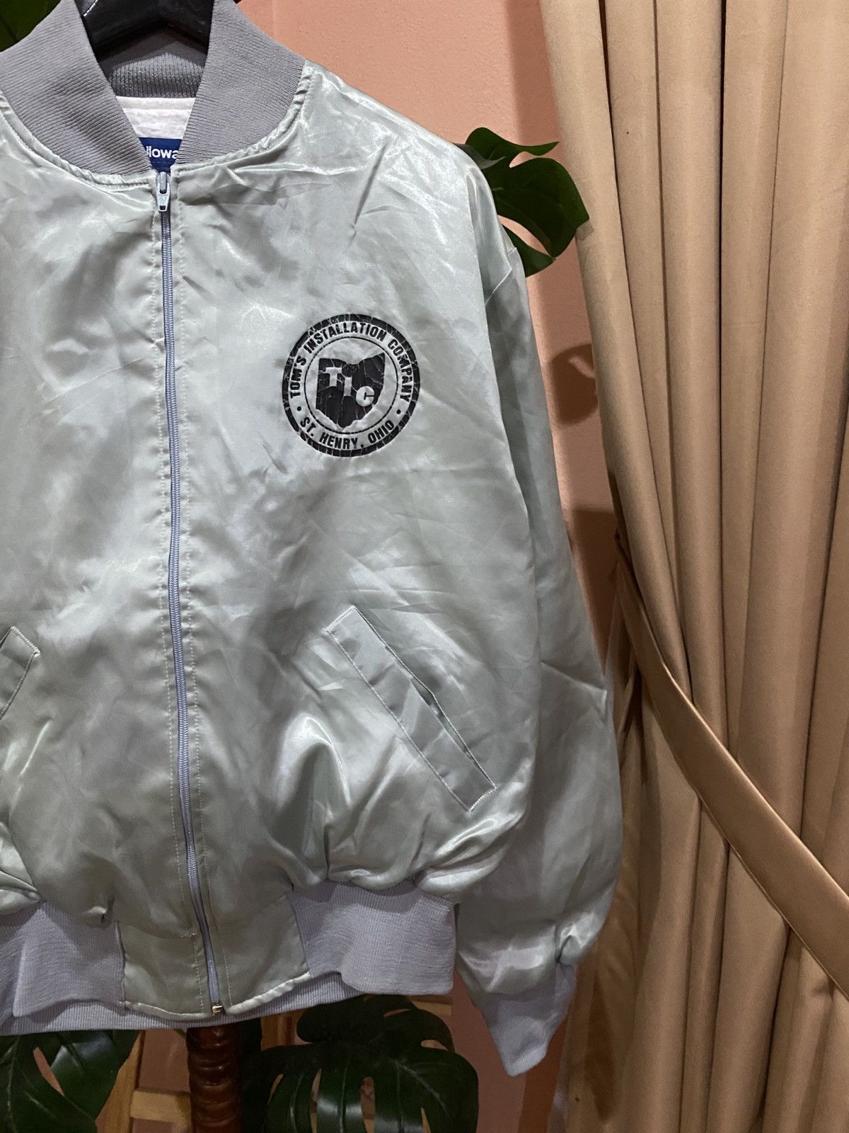 Holloway Vintage Holloway Silver Bomber Jacket USA Made Size US L / EU 52-54 / 3 - 4 Thumbnail