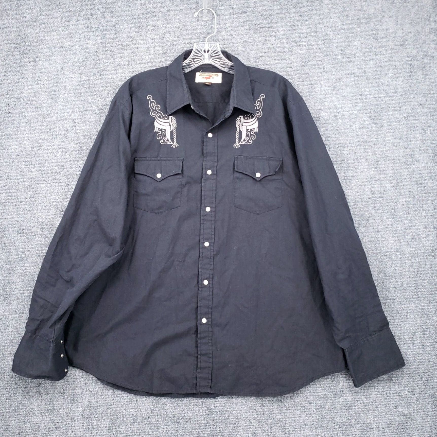 Vintage black embroidered western pearl snap button down newest shirt