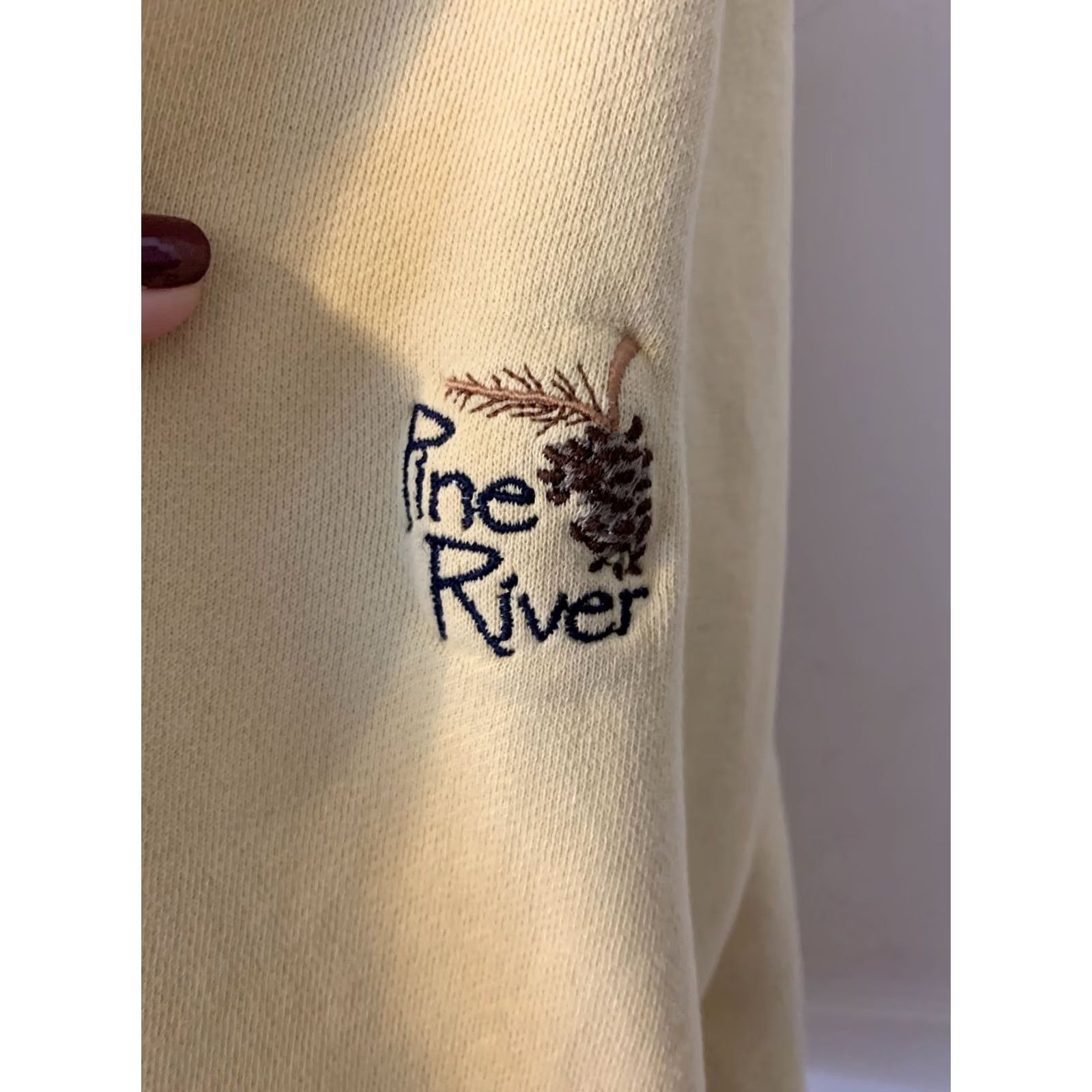 Tommy Hilfiger VINTAGE Tommy Hilfiger Yellow Crew Neck Pullover Sweater Womens XL Size Regular Knit Solid 90s Classic Sports Shirt Size XL / US 12-14 / IT 48-50 - 4 Thumbnail