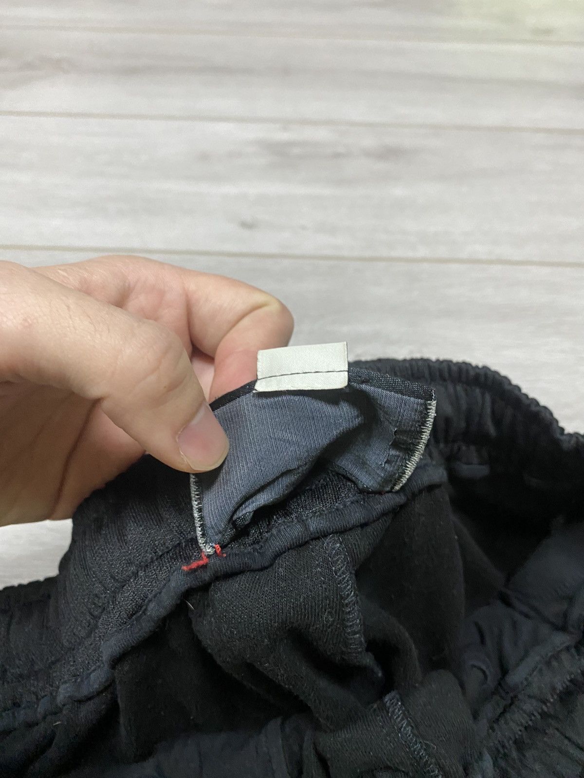 Gucci Gucci red stripes pants big logo pocket ace Size US 32 / EU 48 - 9 Thumbnail