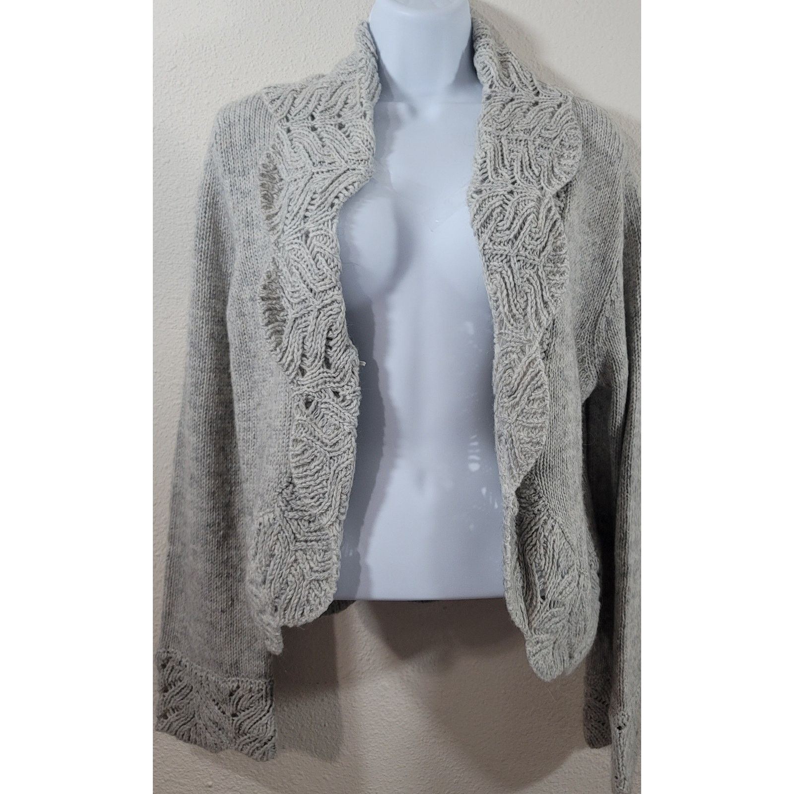 Other Monterey Bay Gray Open Front Cropped Cardigan Sweater PL Size L / US 10 / IT 46 - 1 Thumbnail