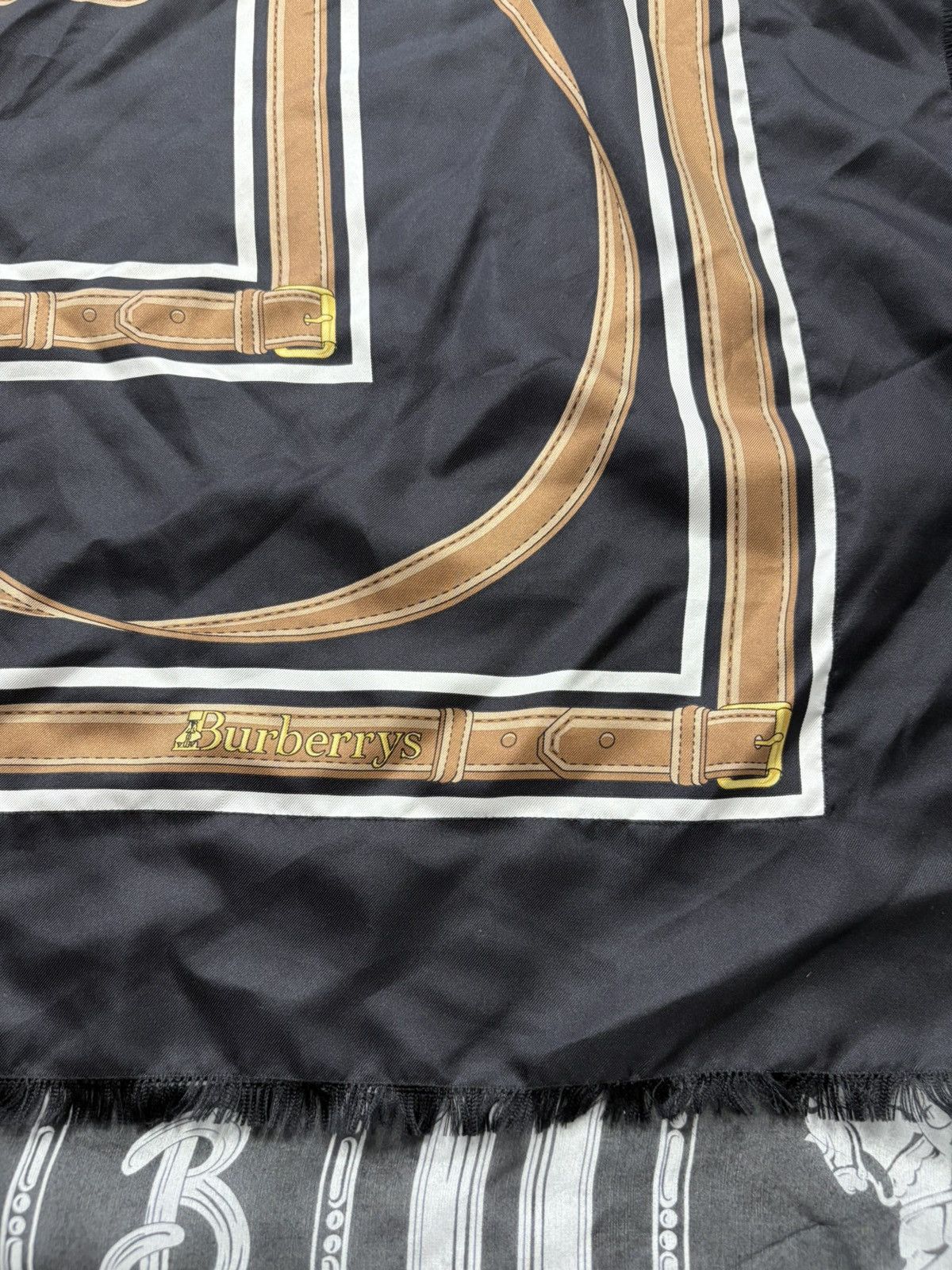 Burberry Vintage Burberrys Silk Scarf Two Lovers Belt Print Flaws 90s Size ONE SIZE - 5 Thumbnail