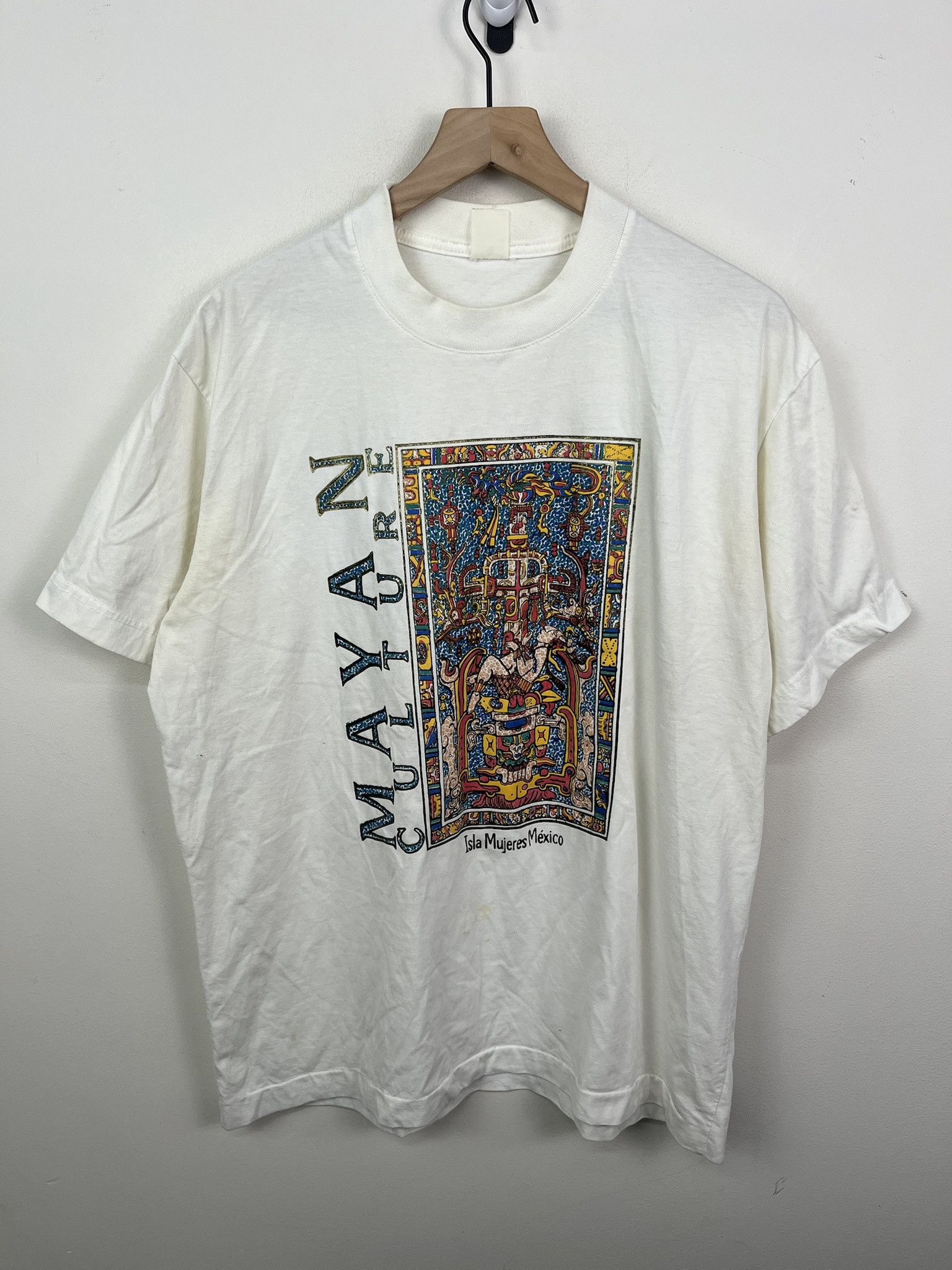 Vintage Vintage 80s Isla Mujeres Mahyan Culture T Shirt Size XL Size US XL / EU 56 / 4 - 1 Thumbnail