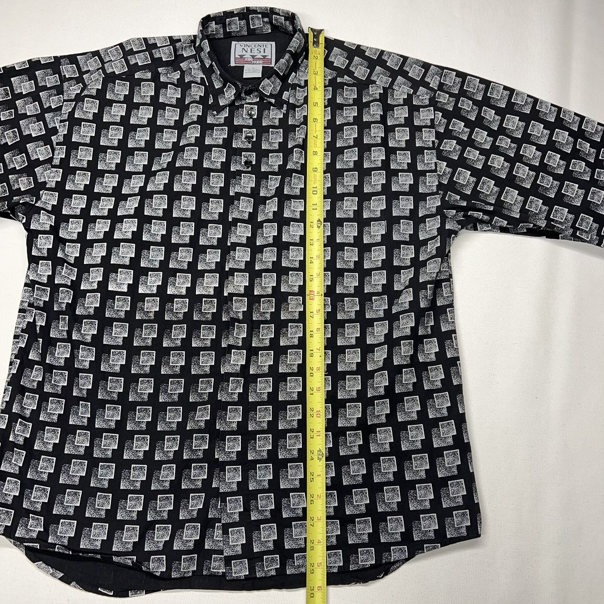 Vintage Vincente Nesi Button Up Shirt Black Print Geometric Squares Size US L / EU 52-54 / 3 - 15 Thumbnail